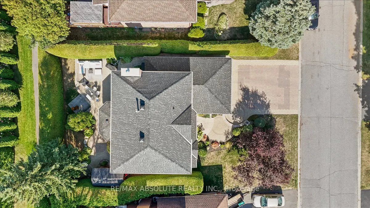 3 Buttonwood Trail
