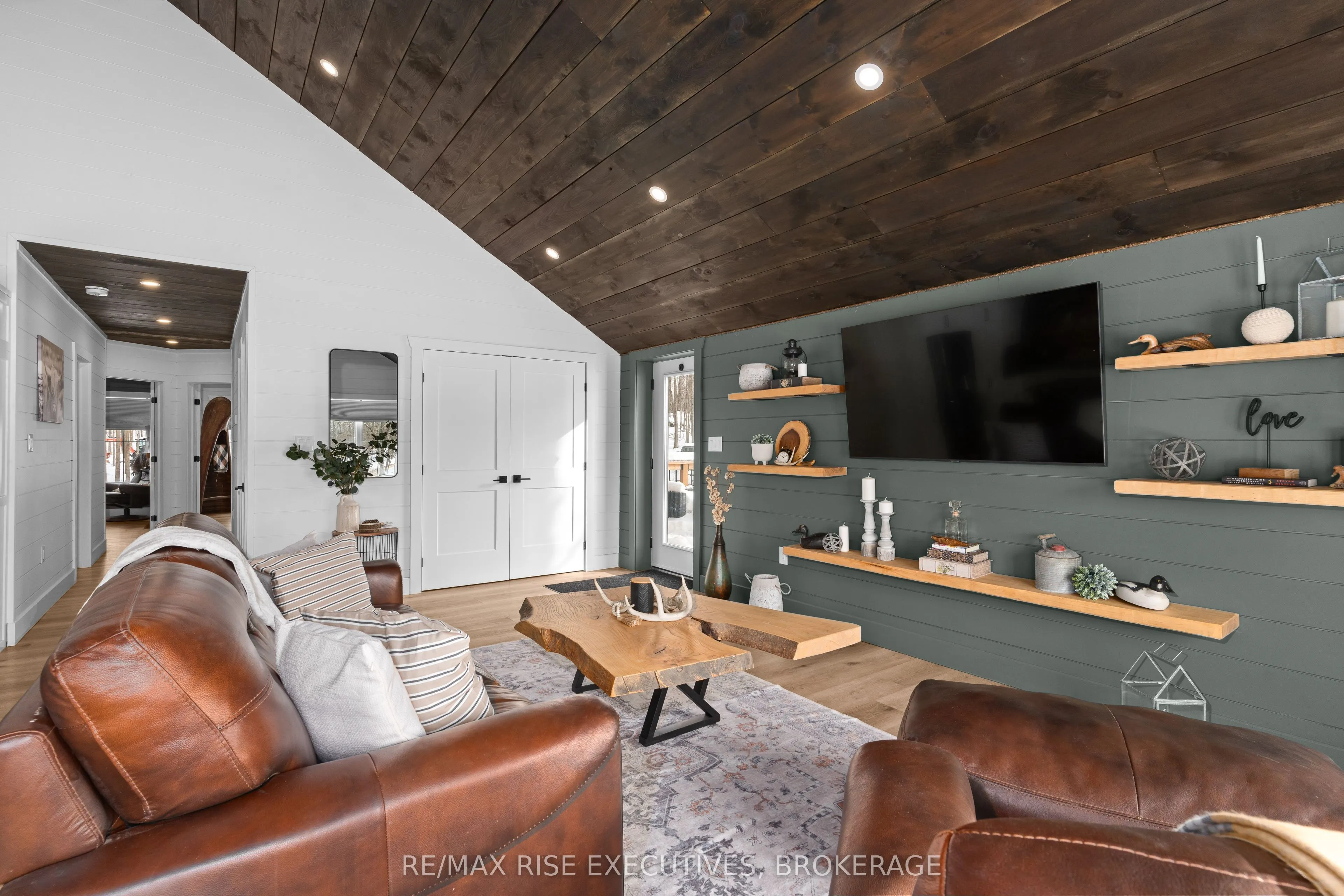 188 Red Horse Lake Road