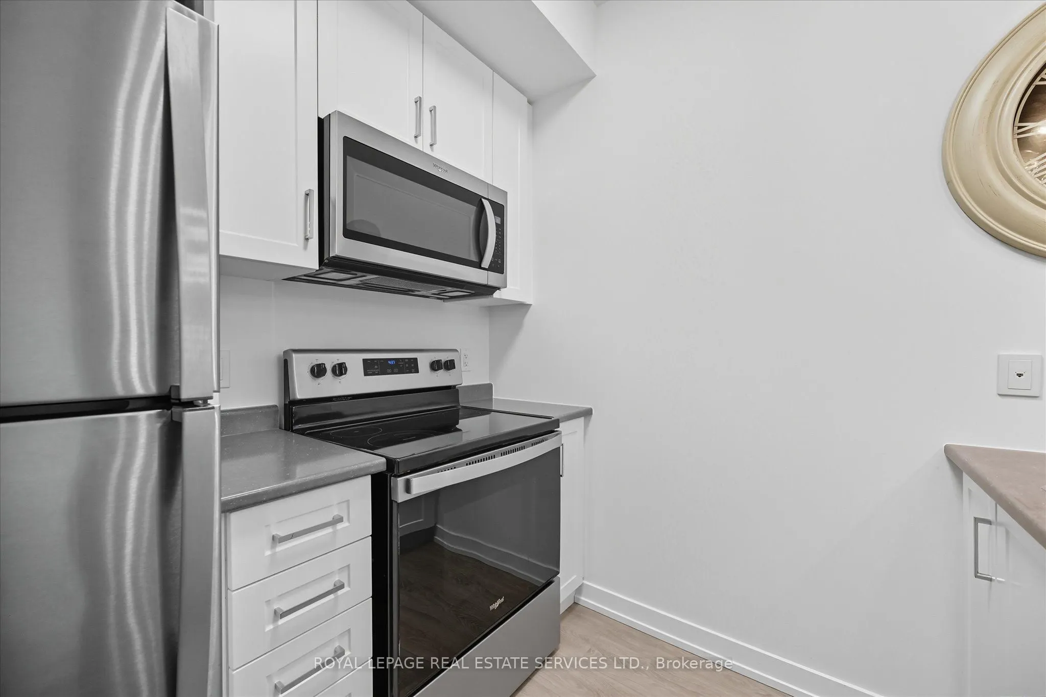 5055 Greenlane Road, #113