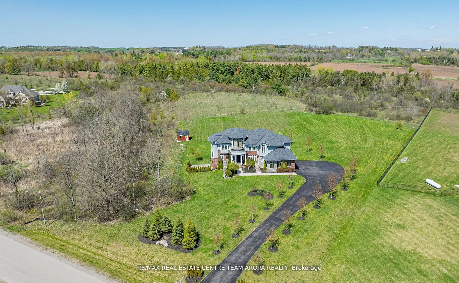 100 Chesswood Trail