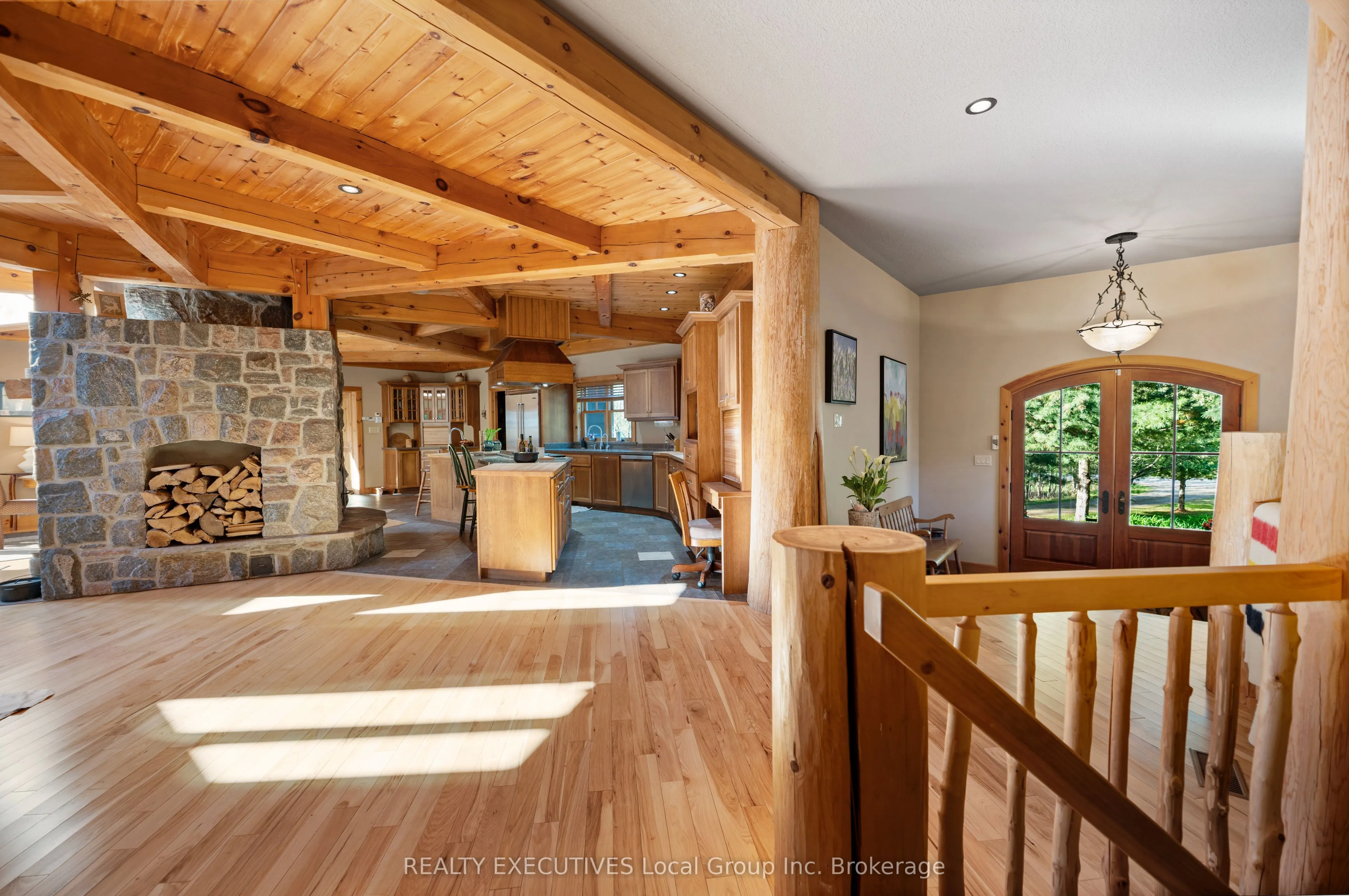 103 HUNTERS BAY Road