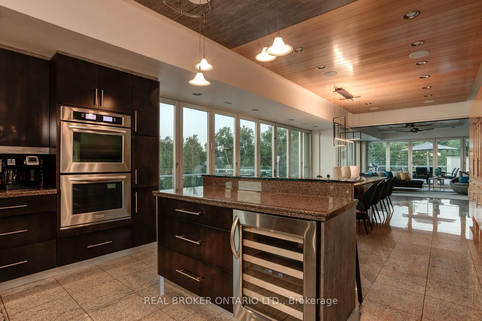 2410 South Bay Road