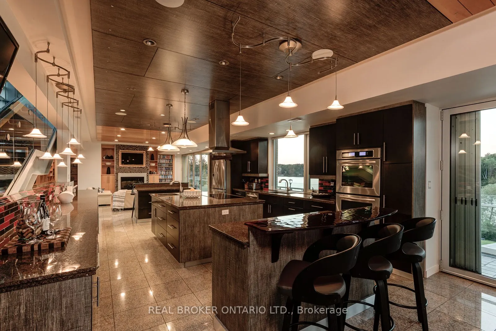 2410 South Bay Road