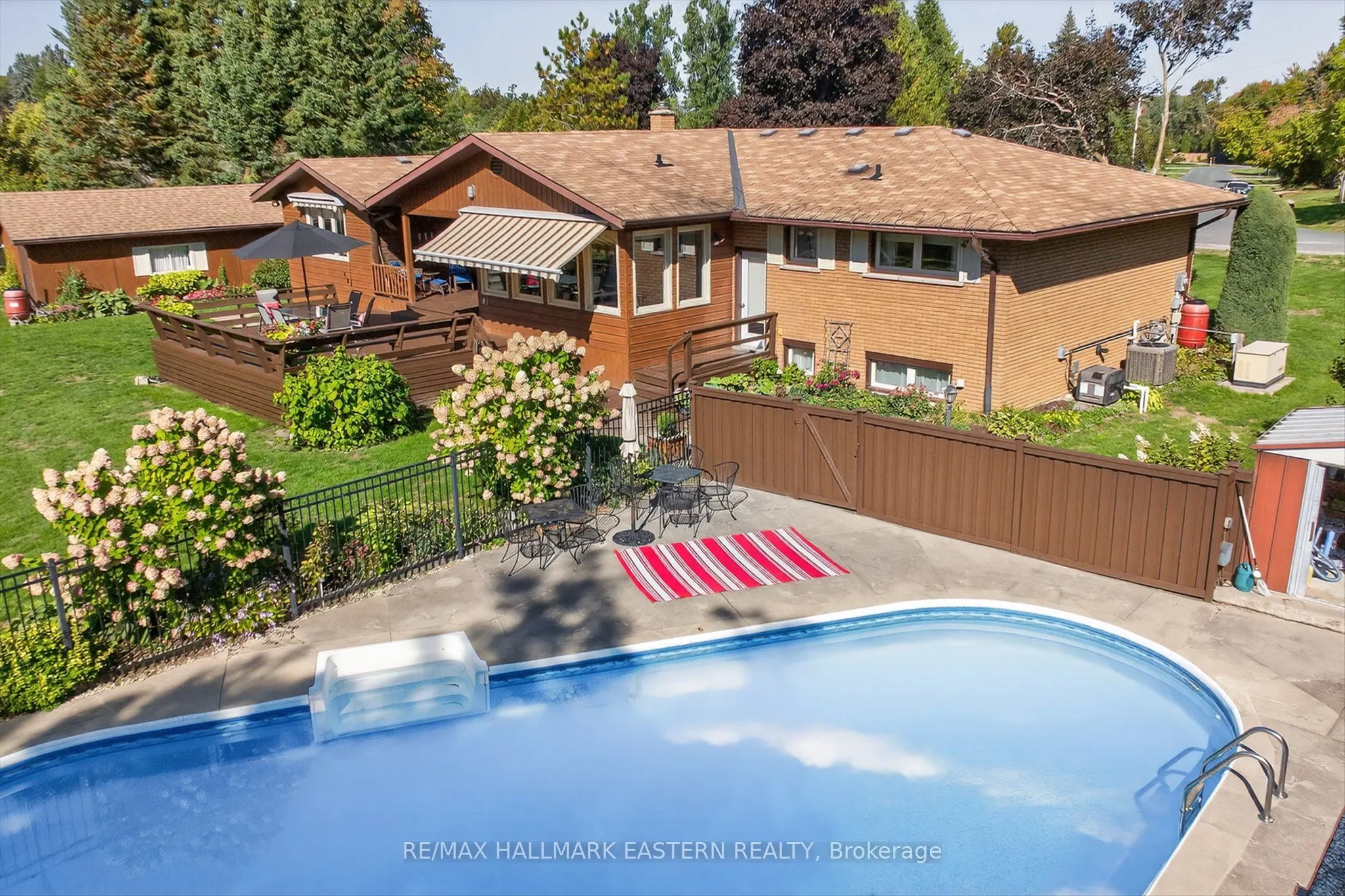 244 Patricia Crescent