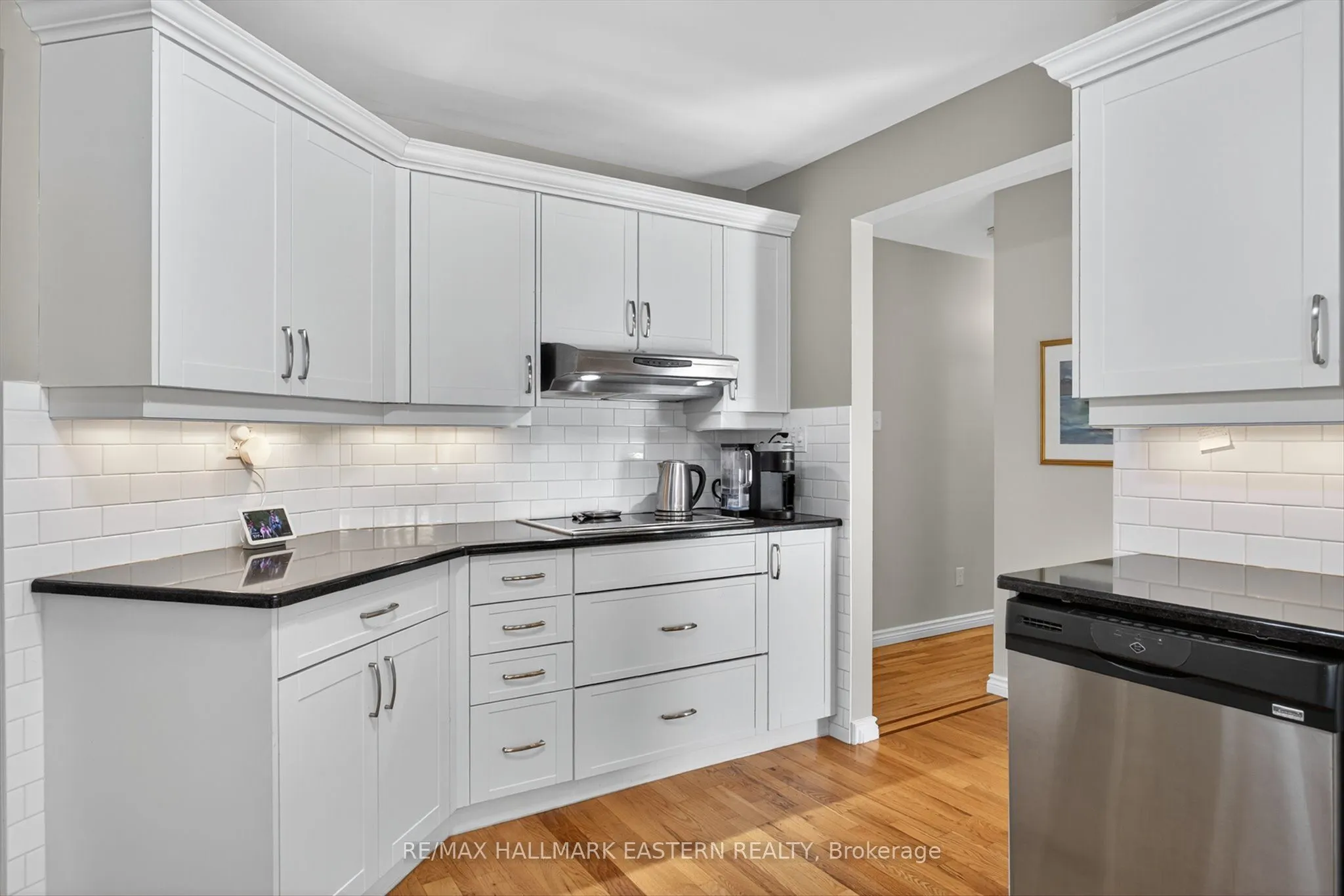 244 Patricia Crescent