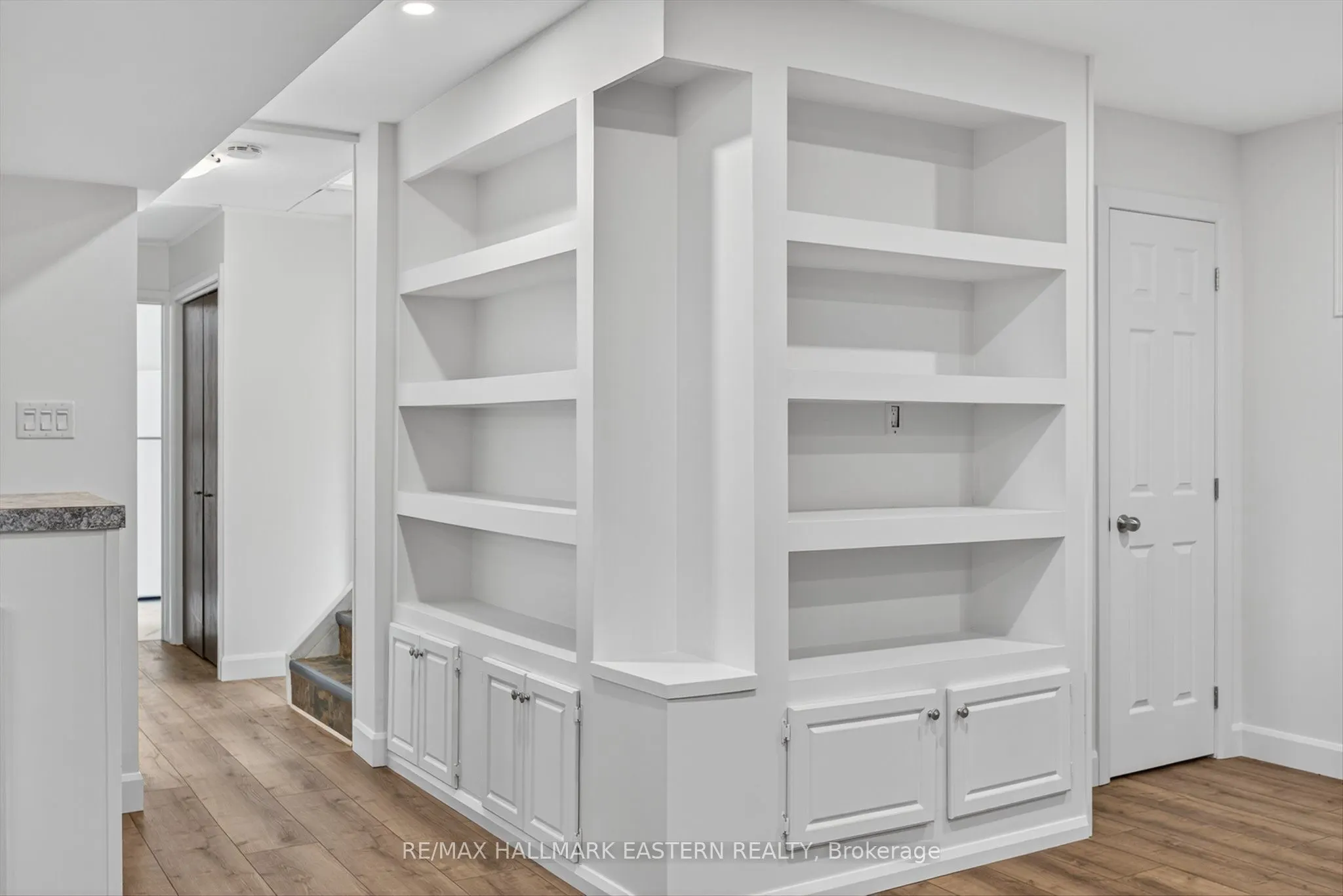 244 Patricia Crescent