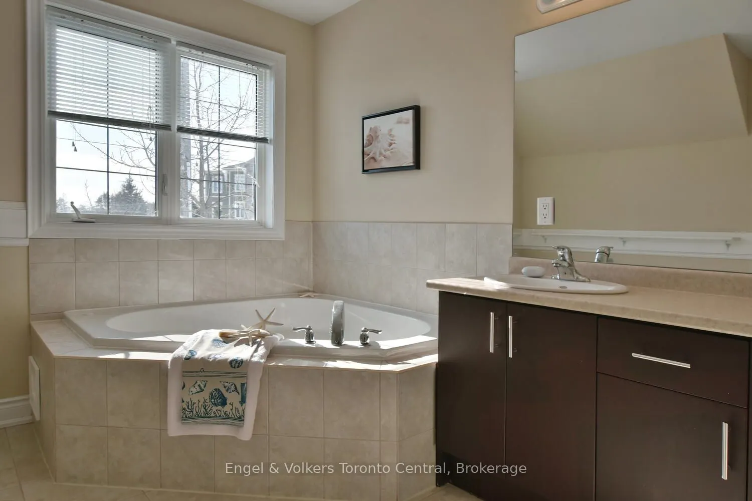 47 Meadowbrook Lane, #47