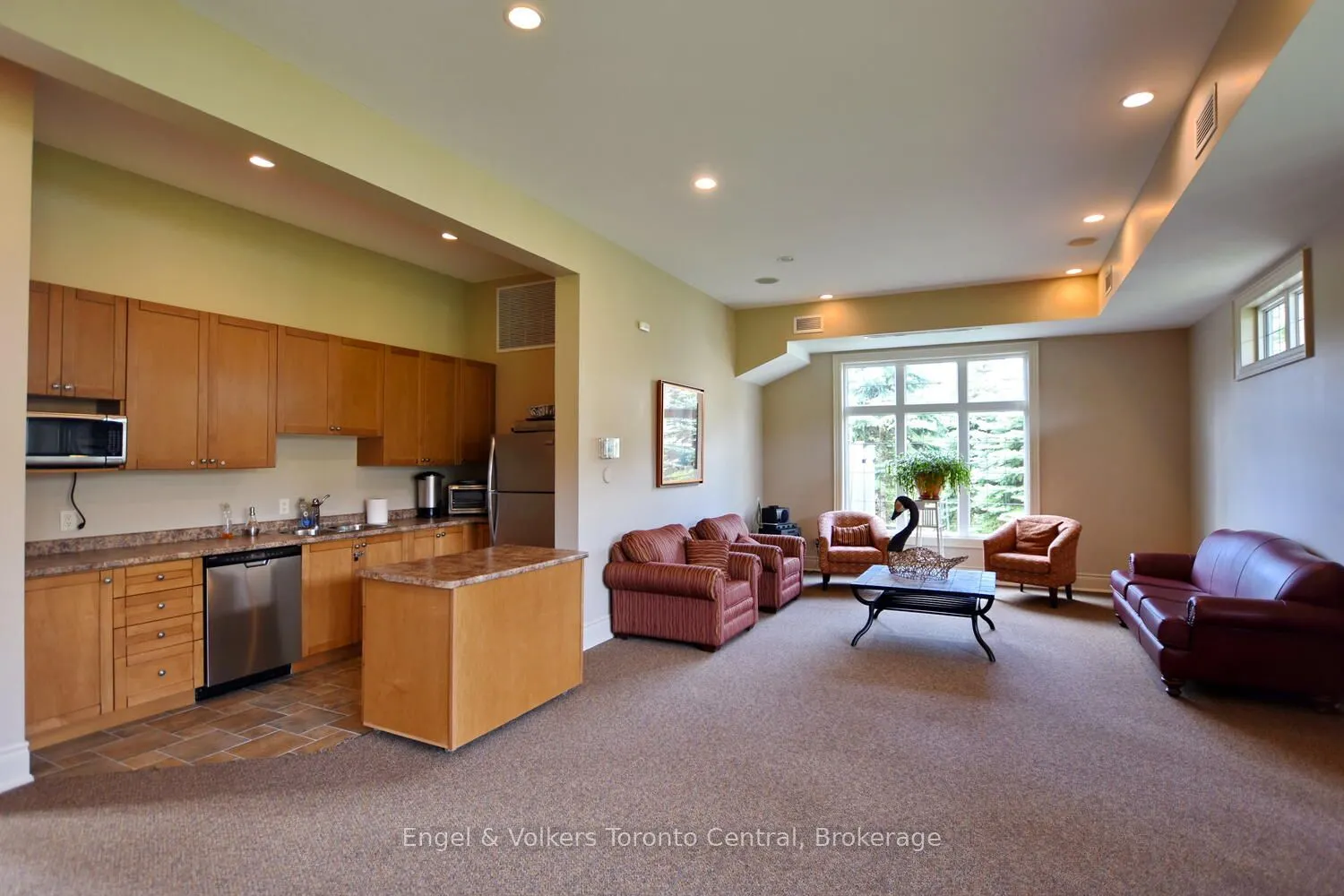 47 Meadowbrook Lane, #47