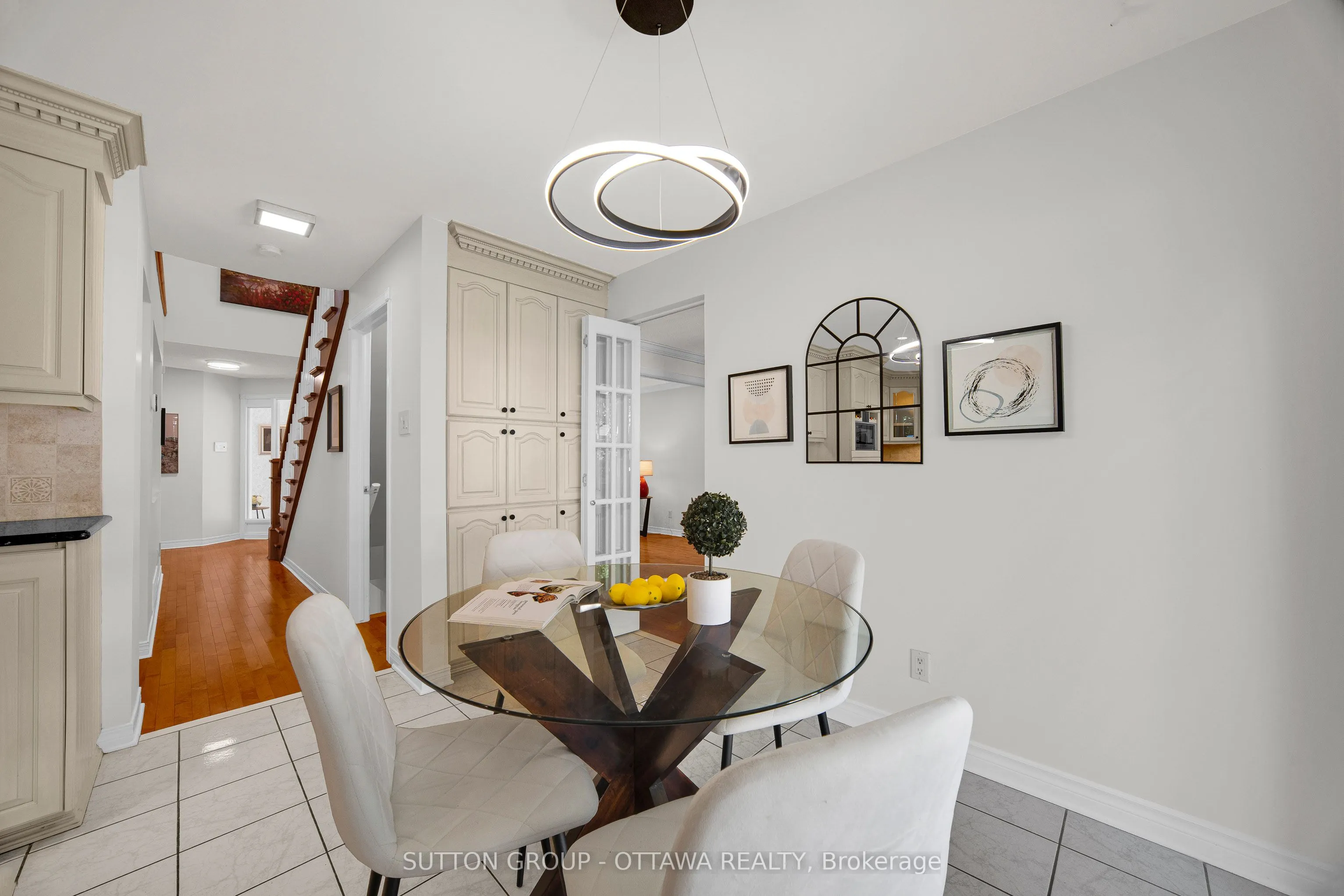 15 Rosemeade Place