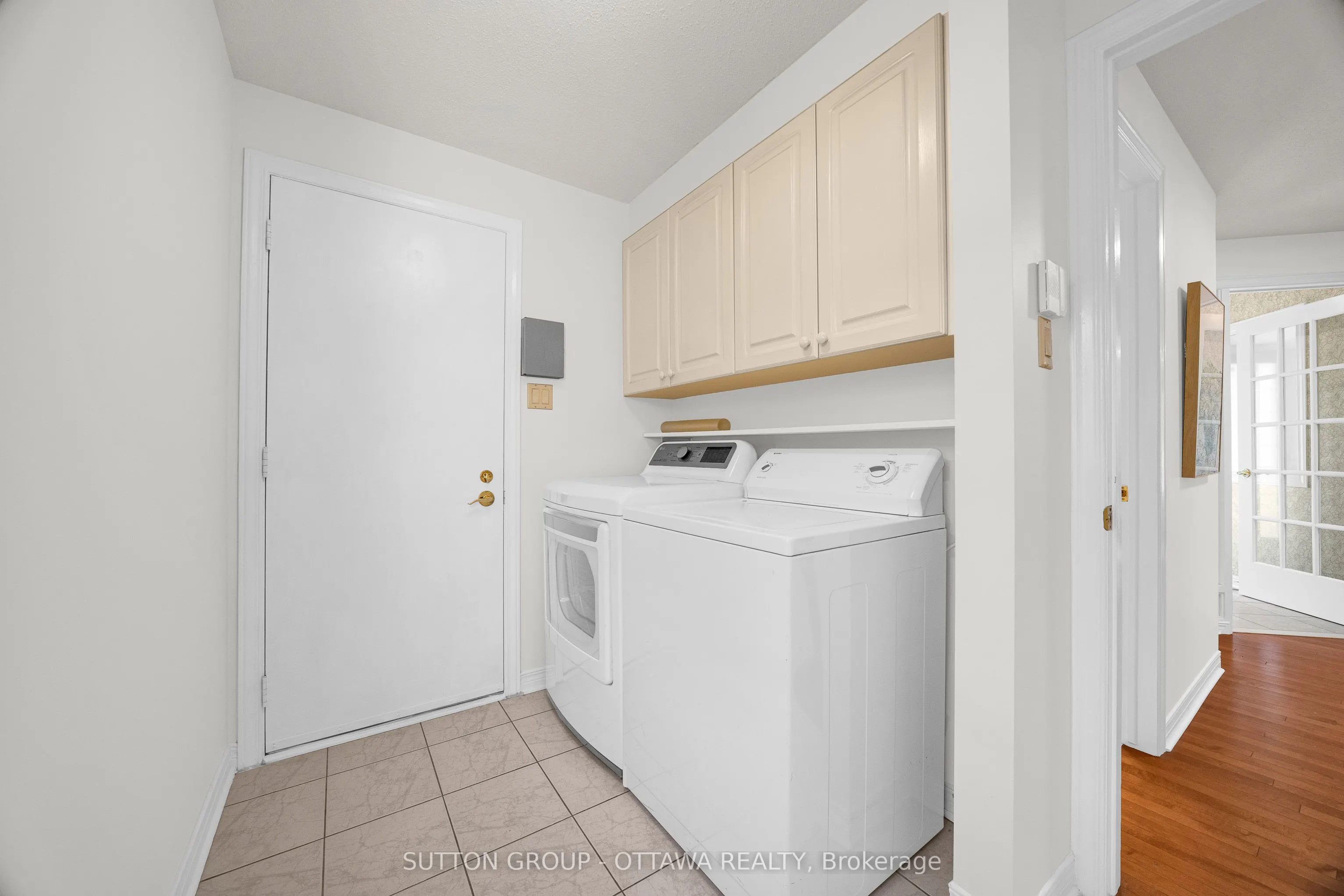 15 Rosemeade Place