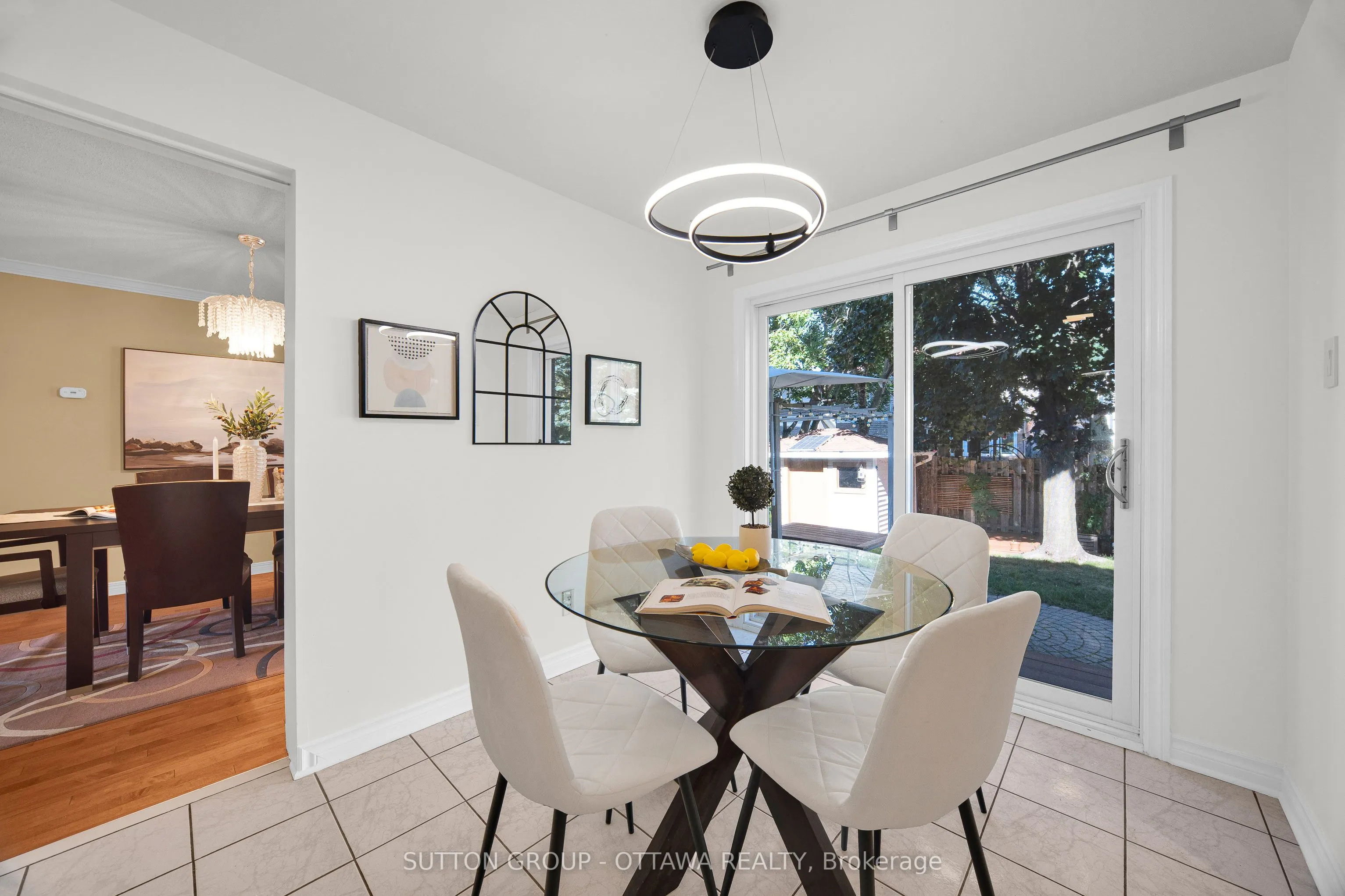 15 Rosemeade Place