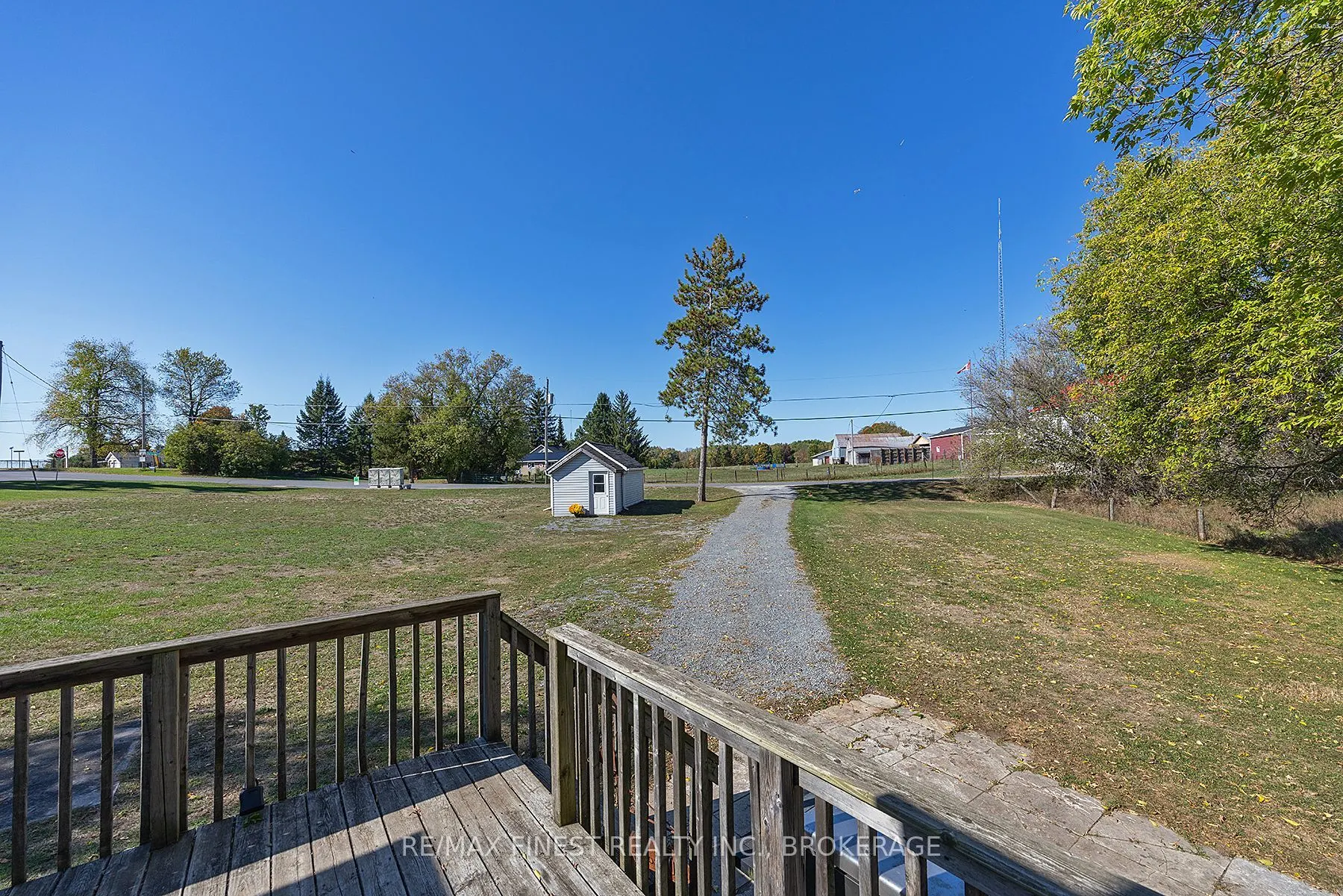 1018 Oak Flats Road