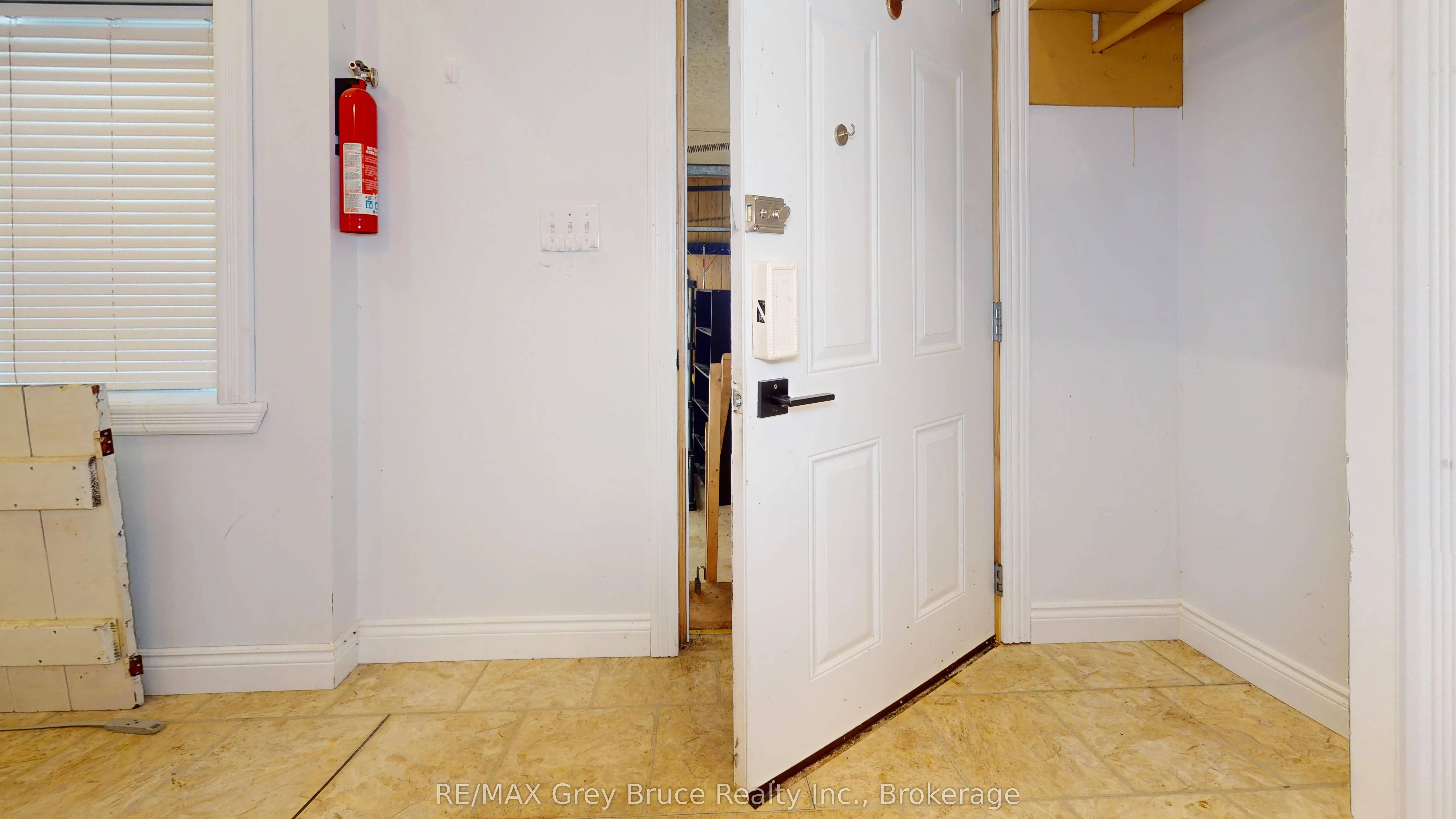 89 3rd Street SW