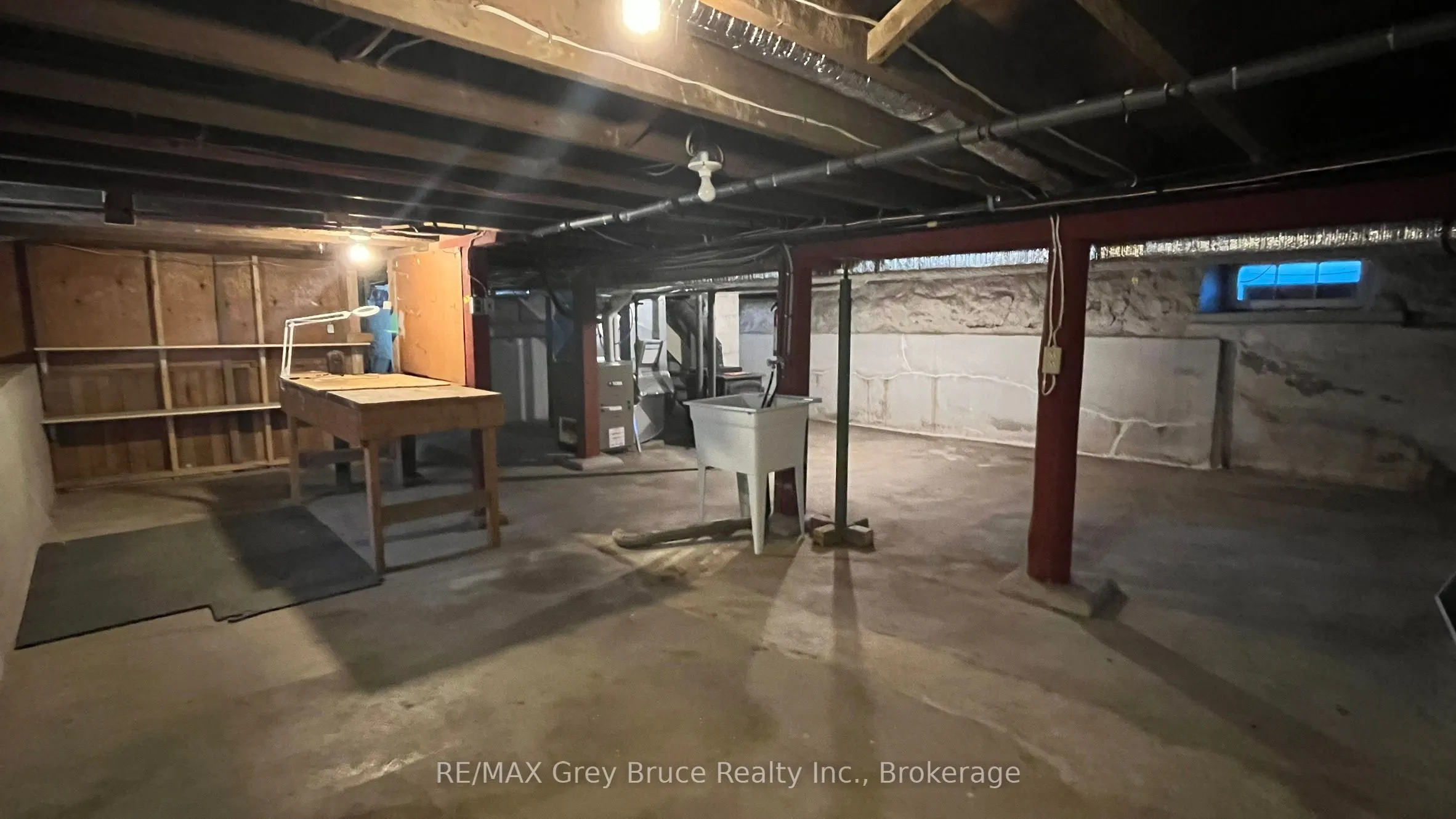 89 3rd Street SW