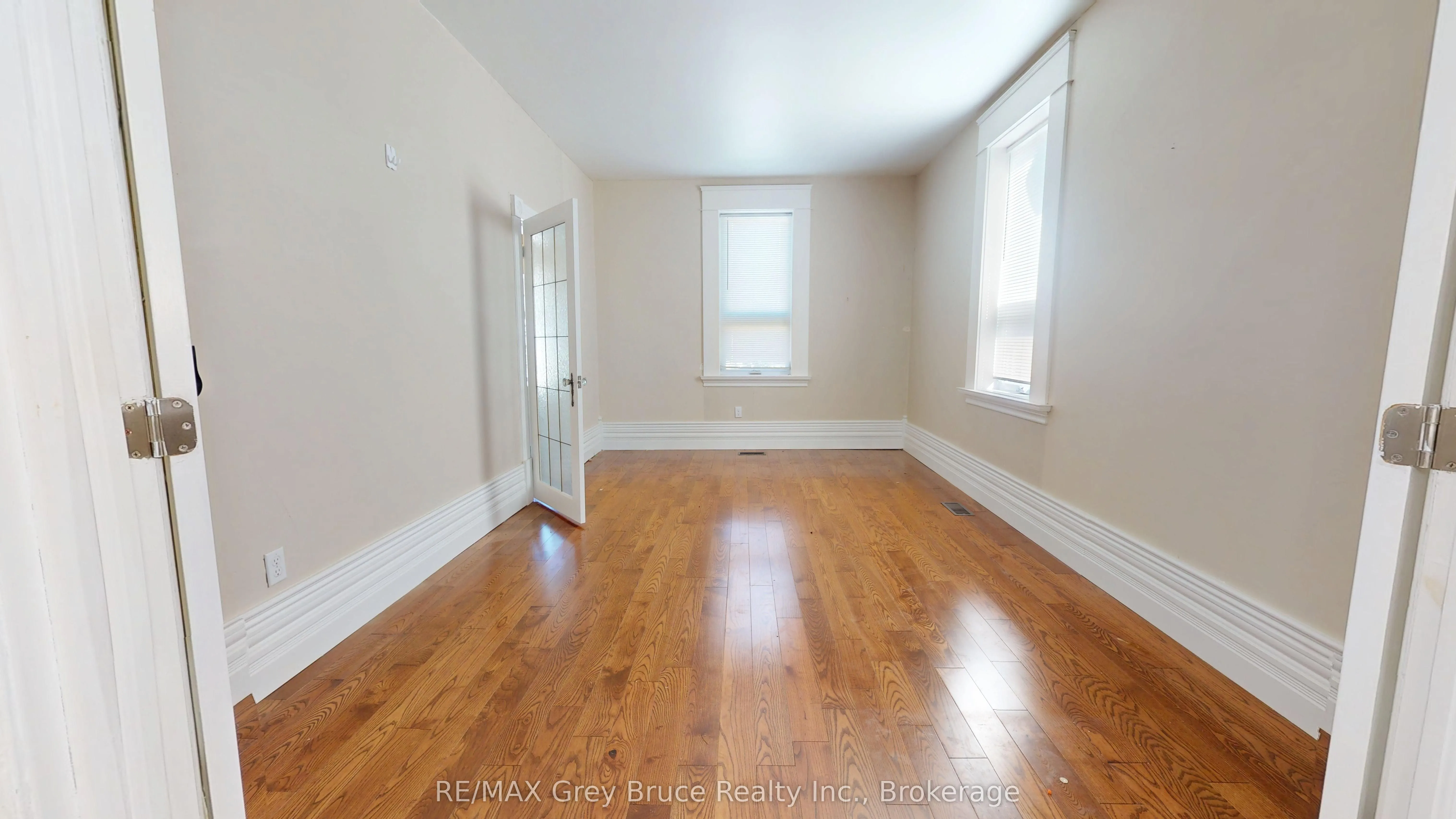 89 3rd Street SW