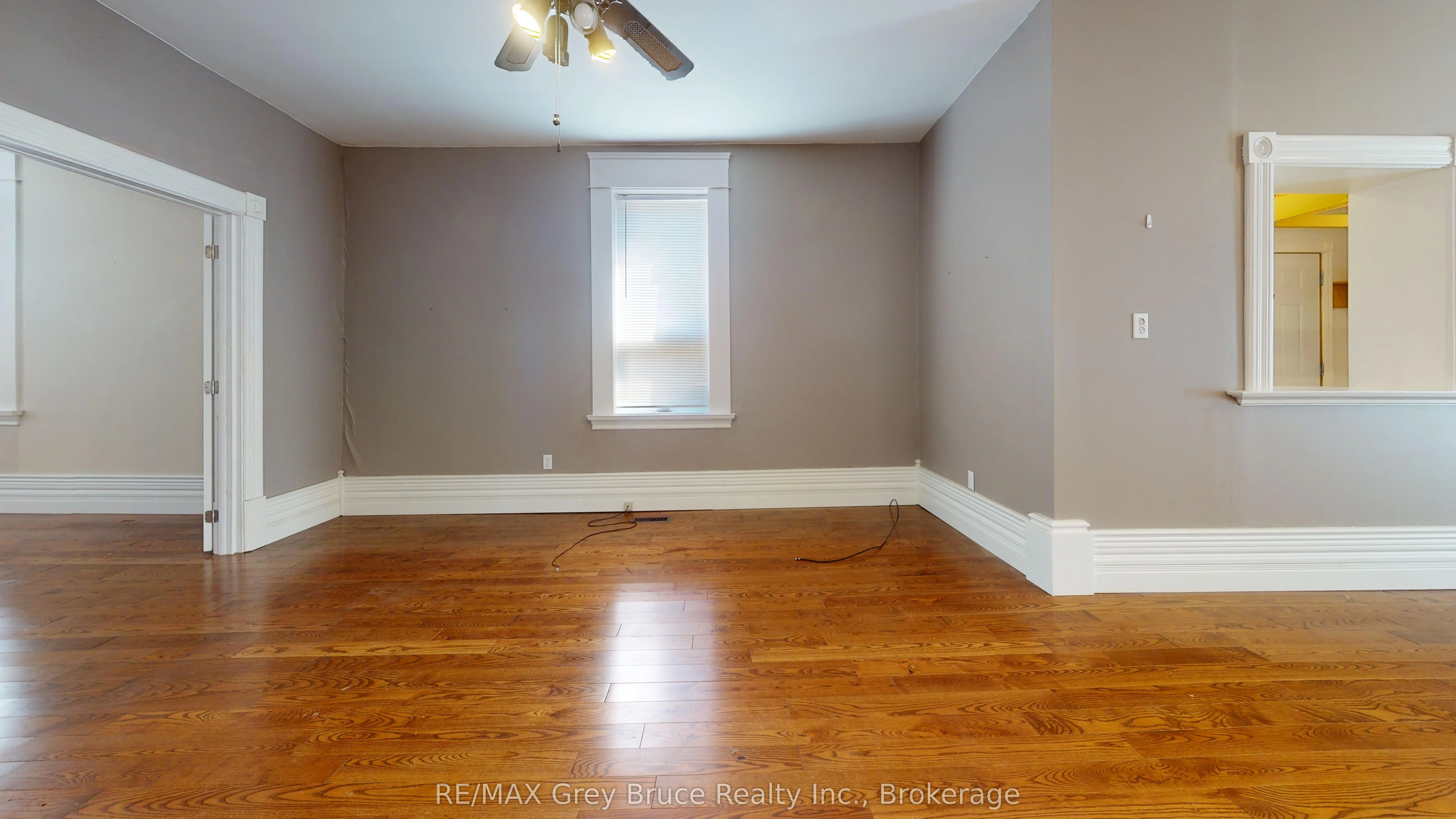 89 3rd Street SW