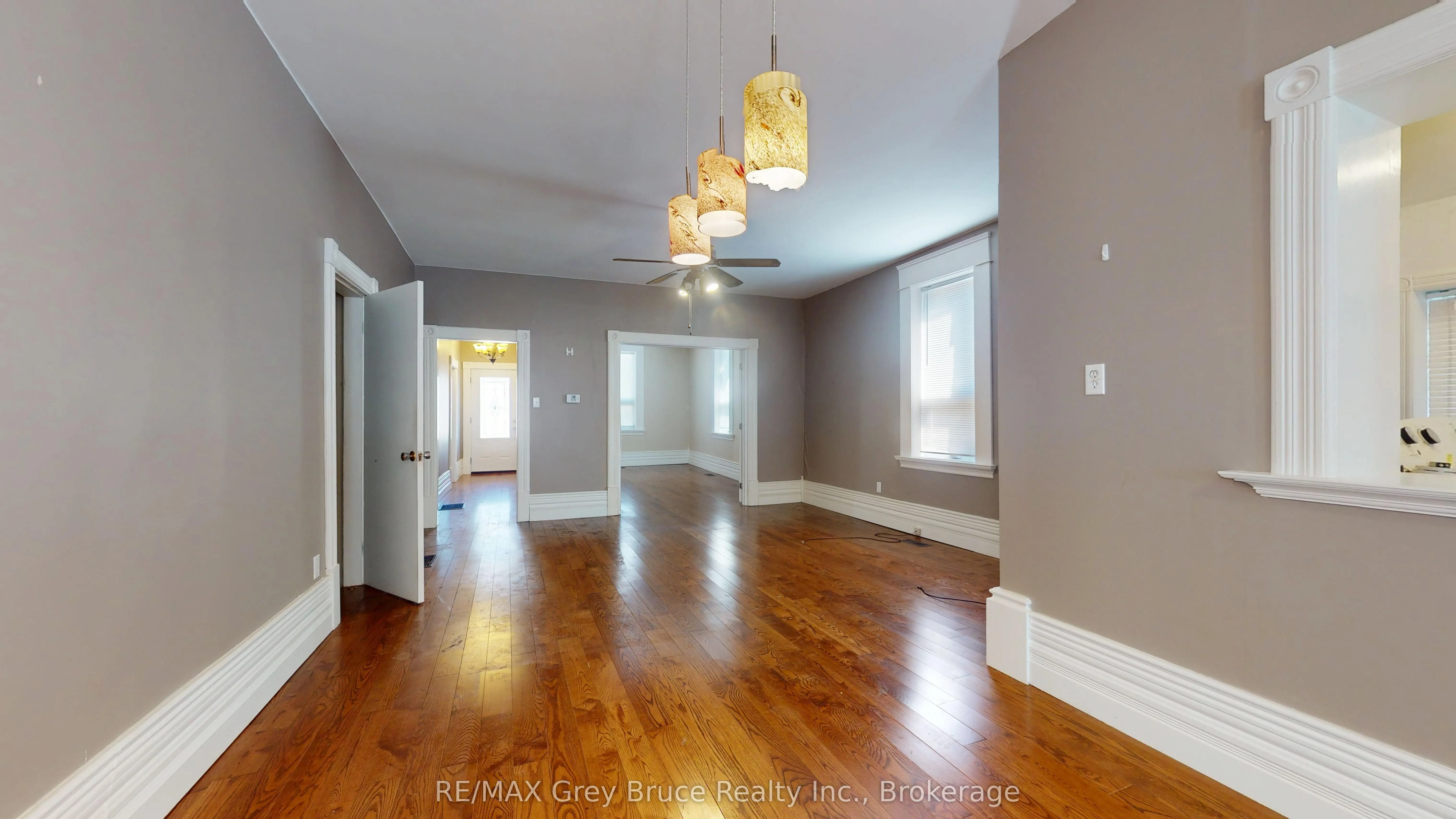 89 3rd Street SW