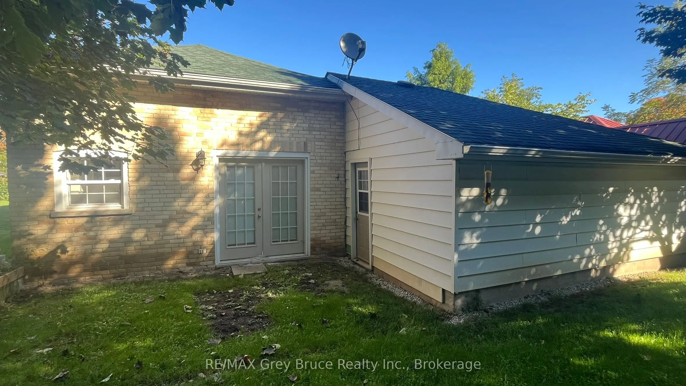 89 3rd Street SW