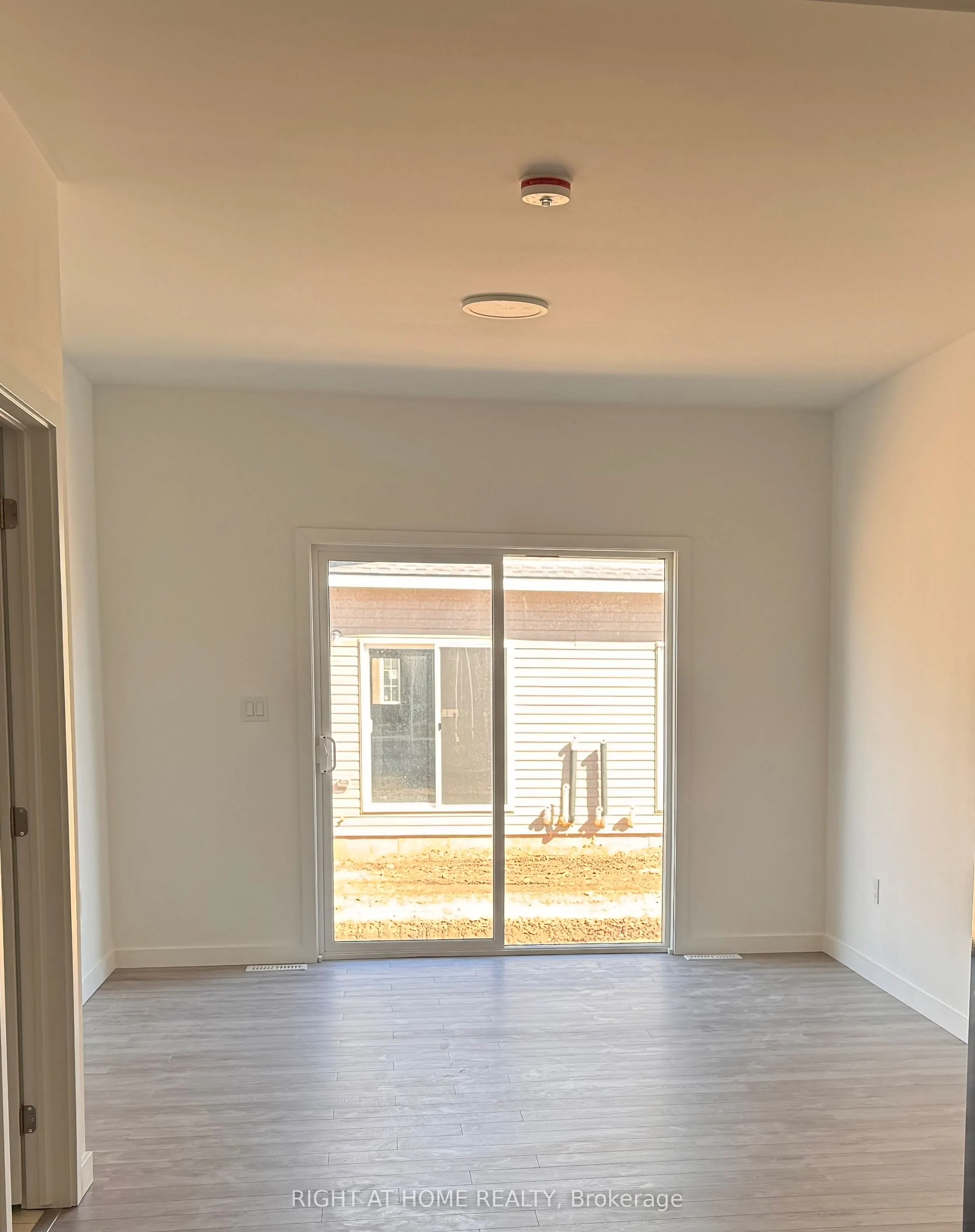 100 Highriver Trail, #32