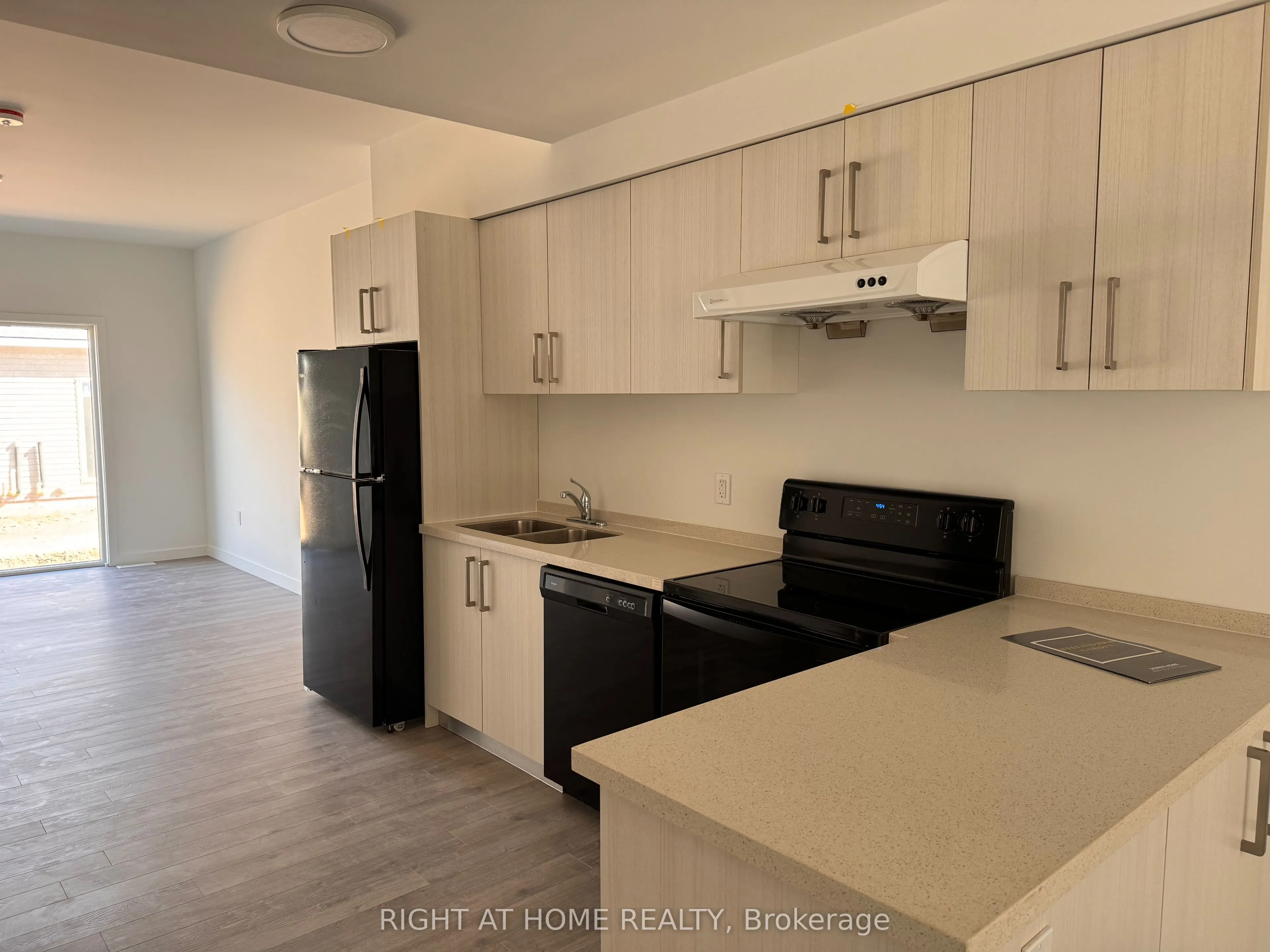 100 Highriver Trail, #32