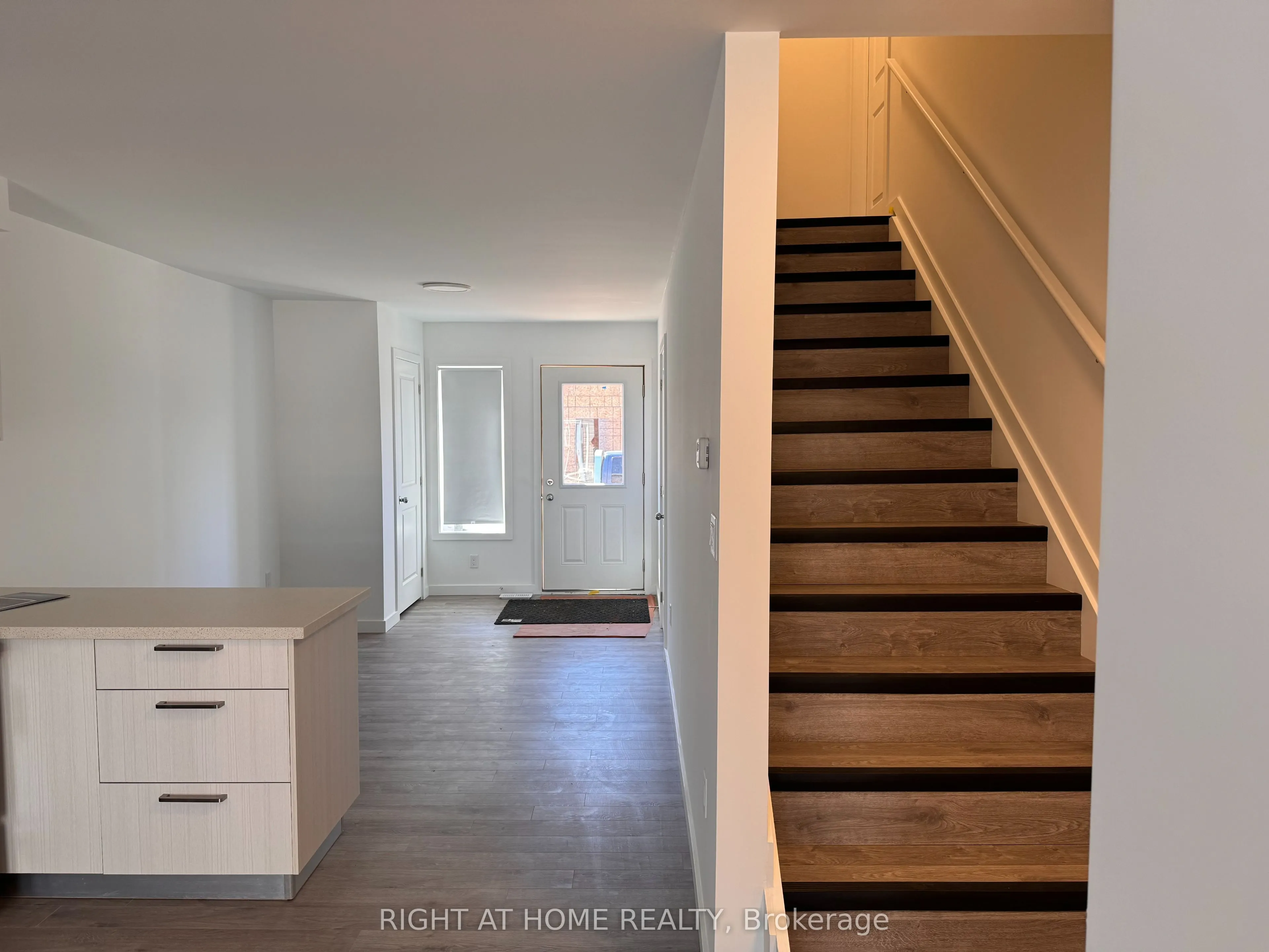 100 Highriver Trail, #32