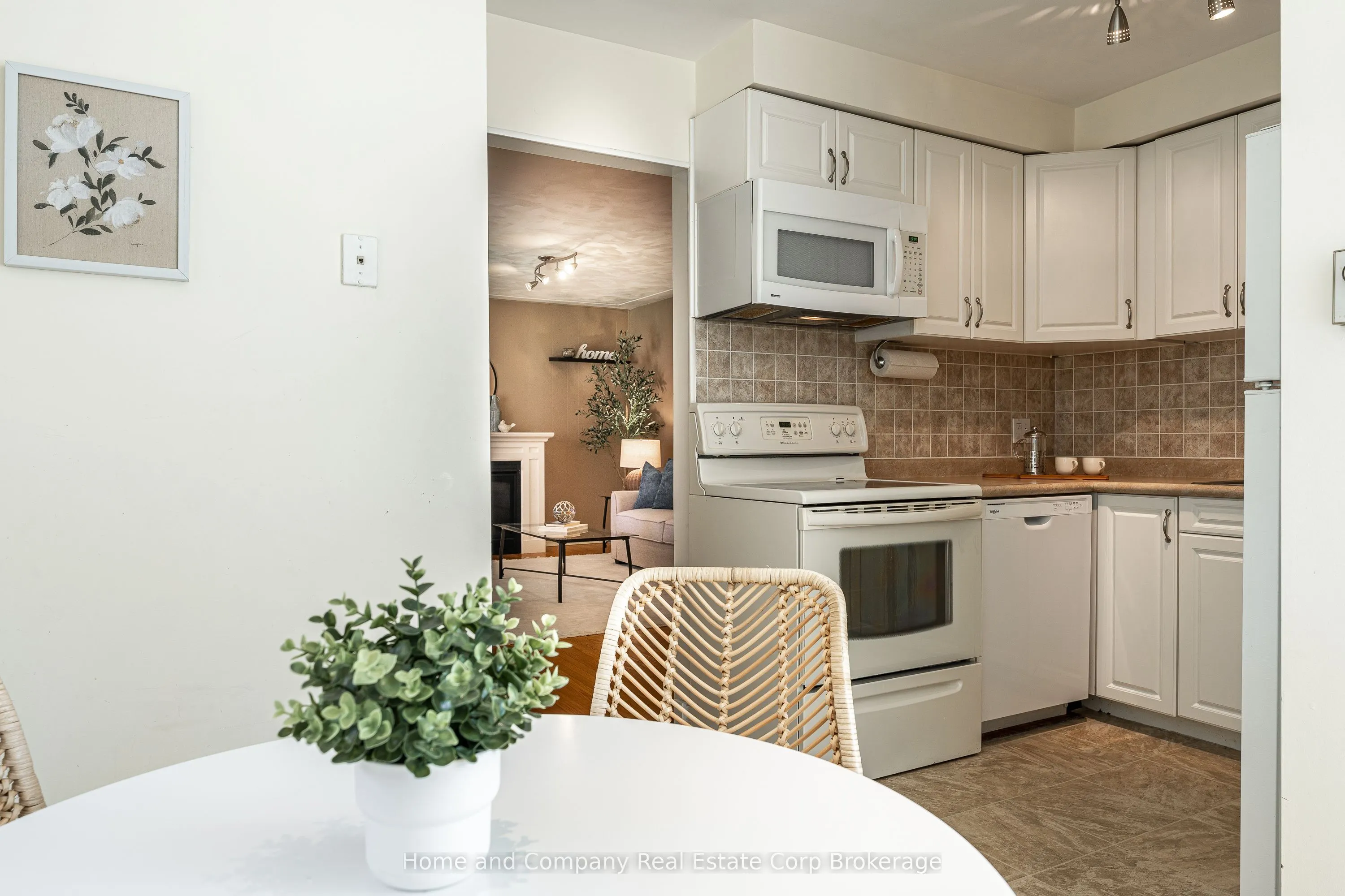 292 Redford Crescent