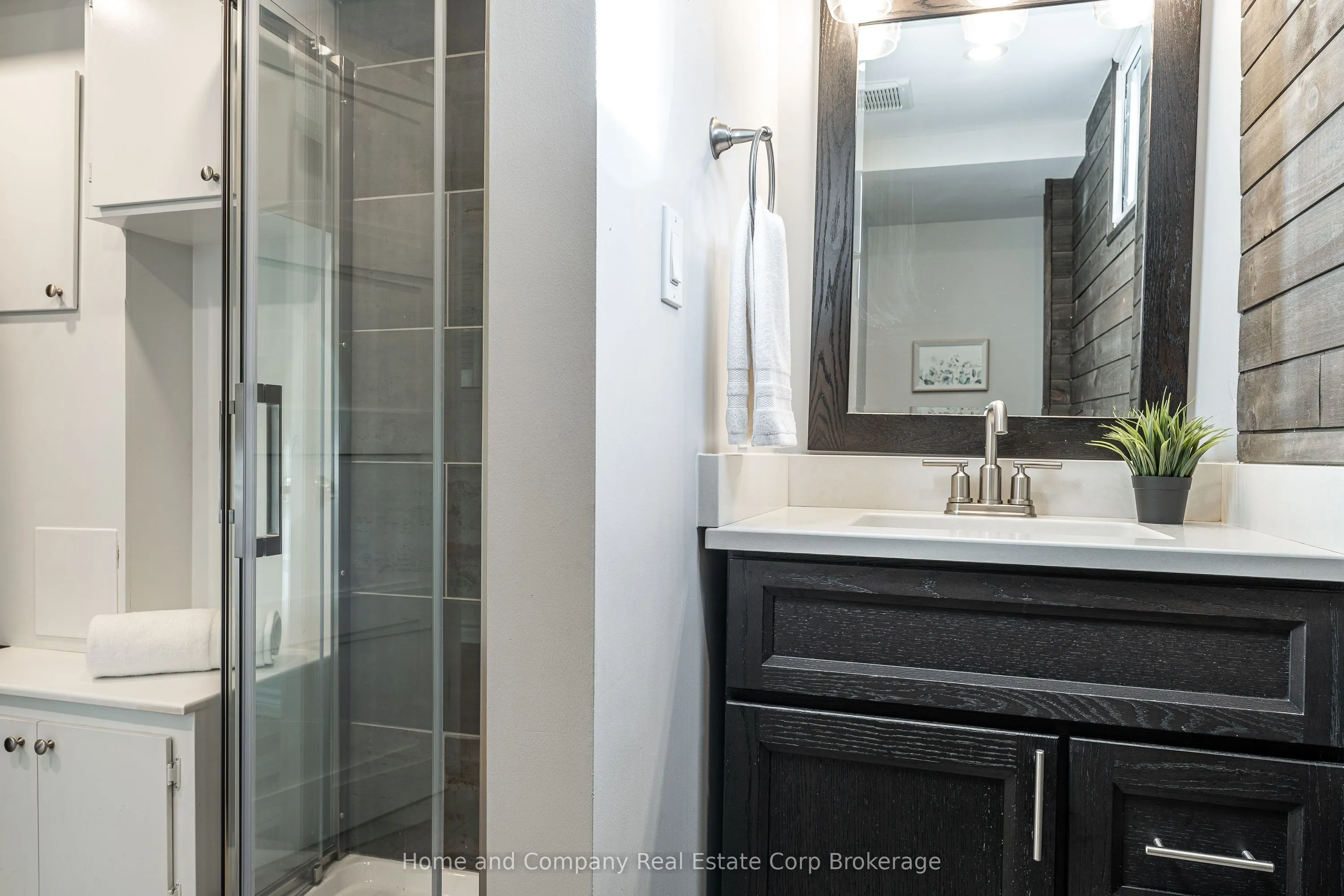 292 Redford Crescent