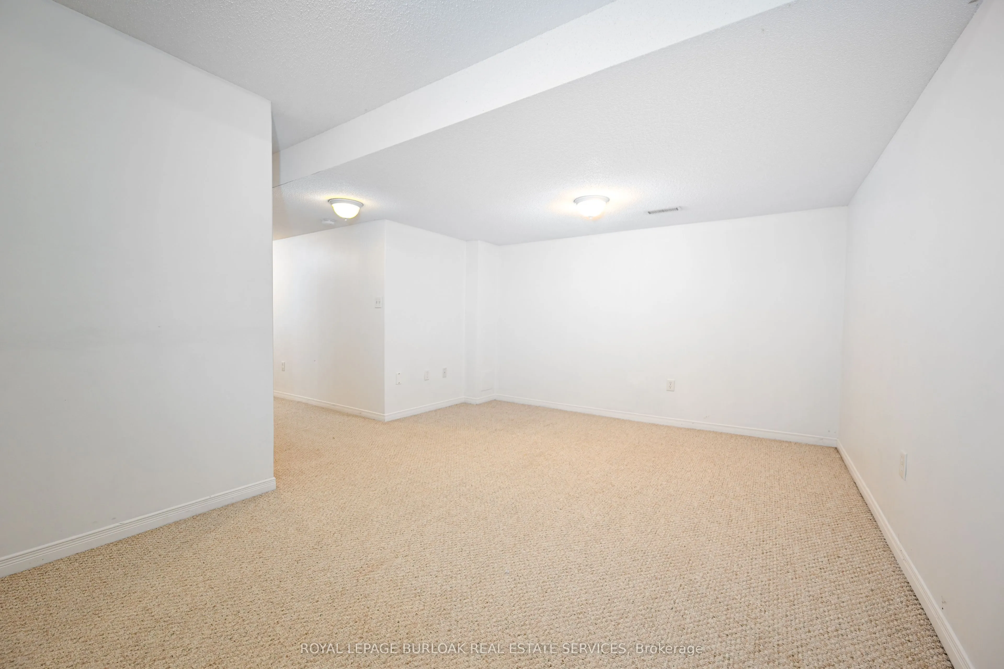 26 Springstead Avenue