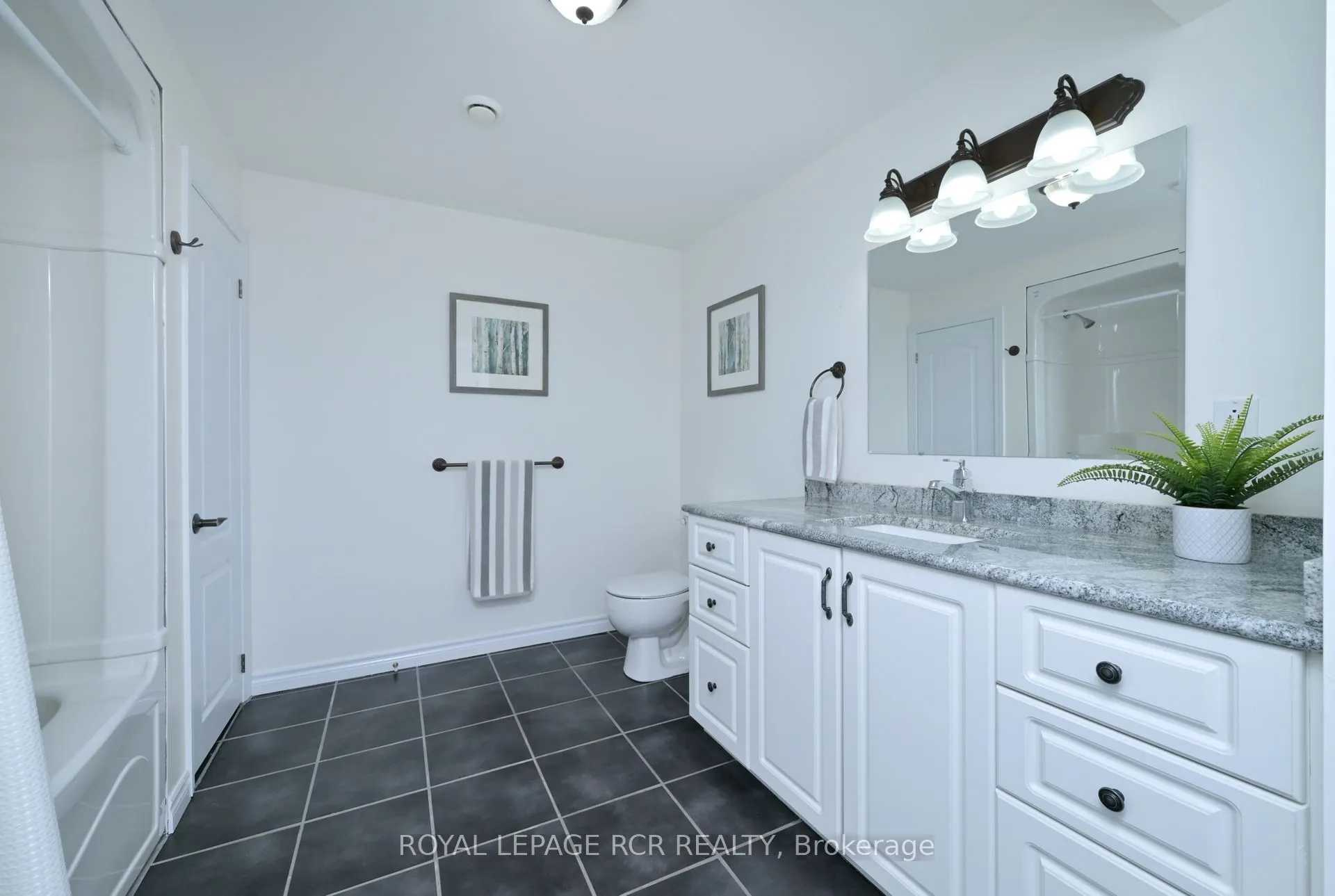 44 Rayburn Meadows