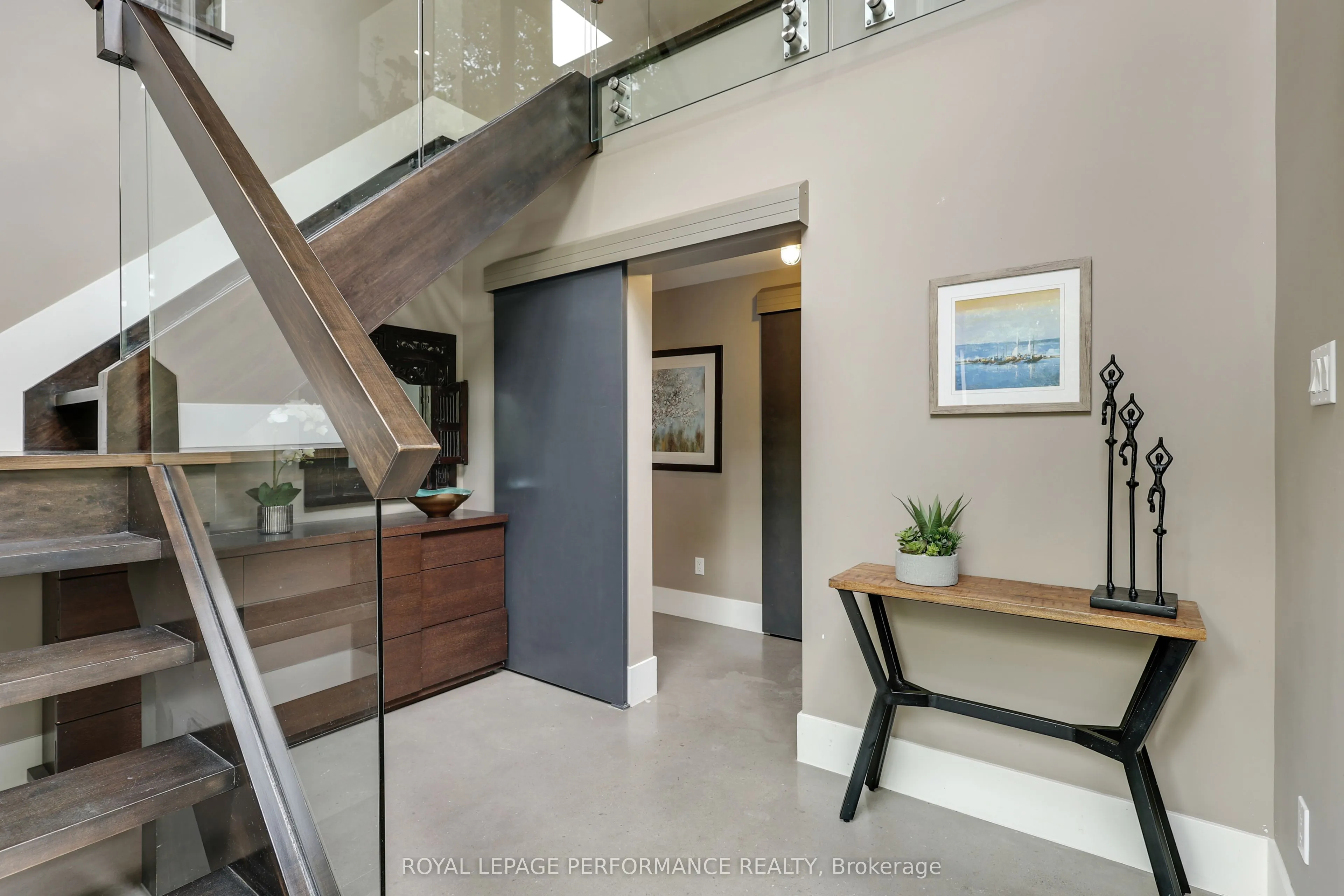 1141 Julia Court