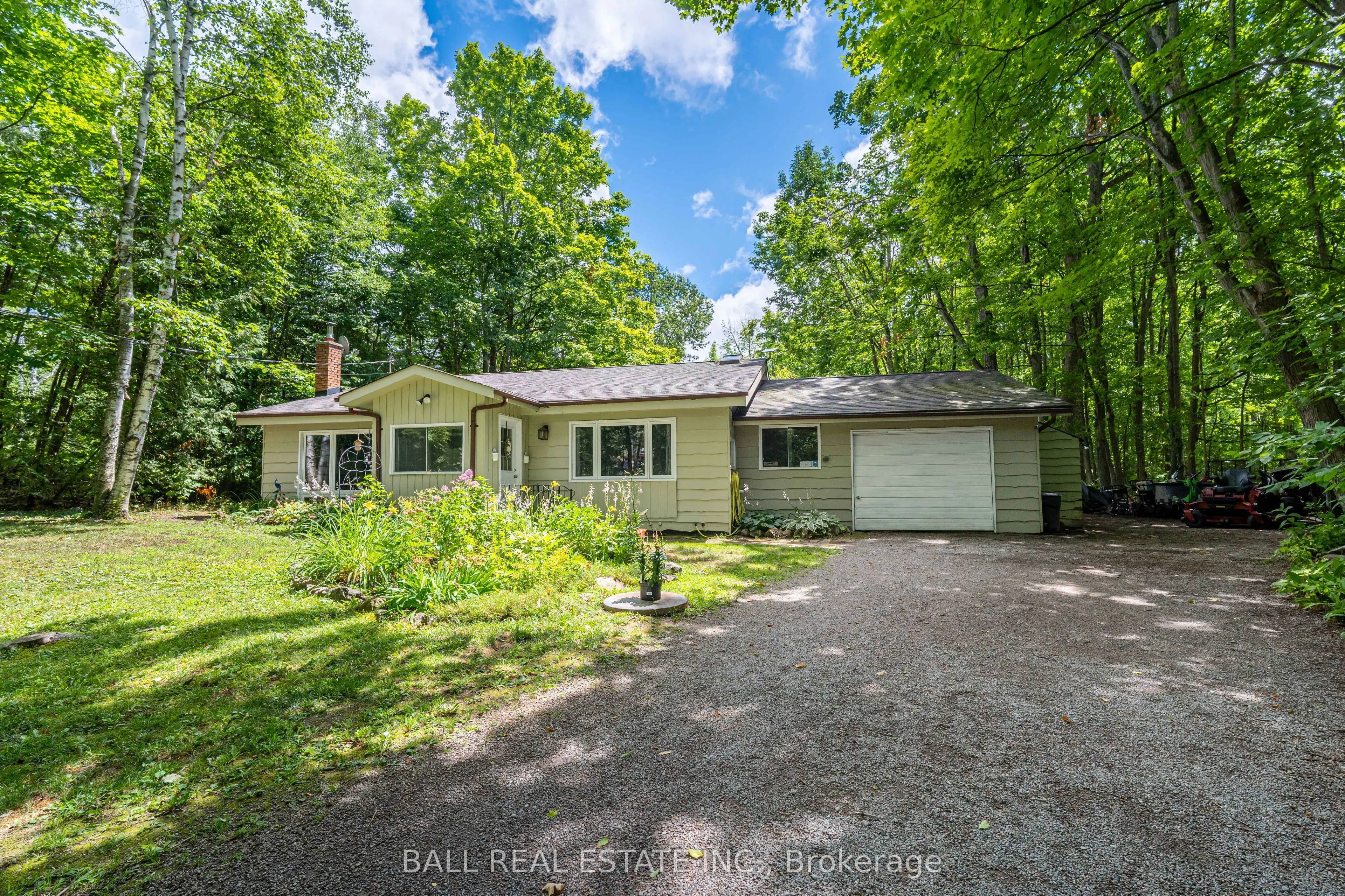 1673 Gazelle Trail