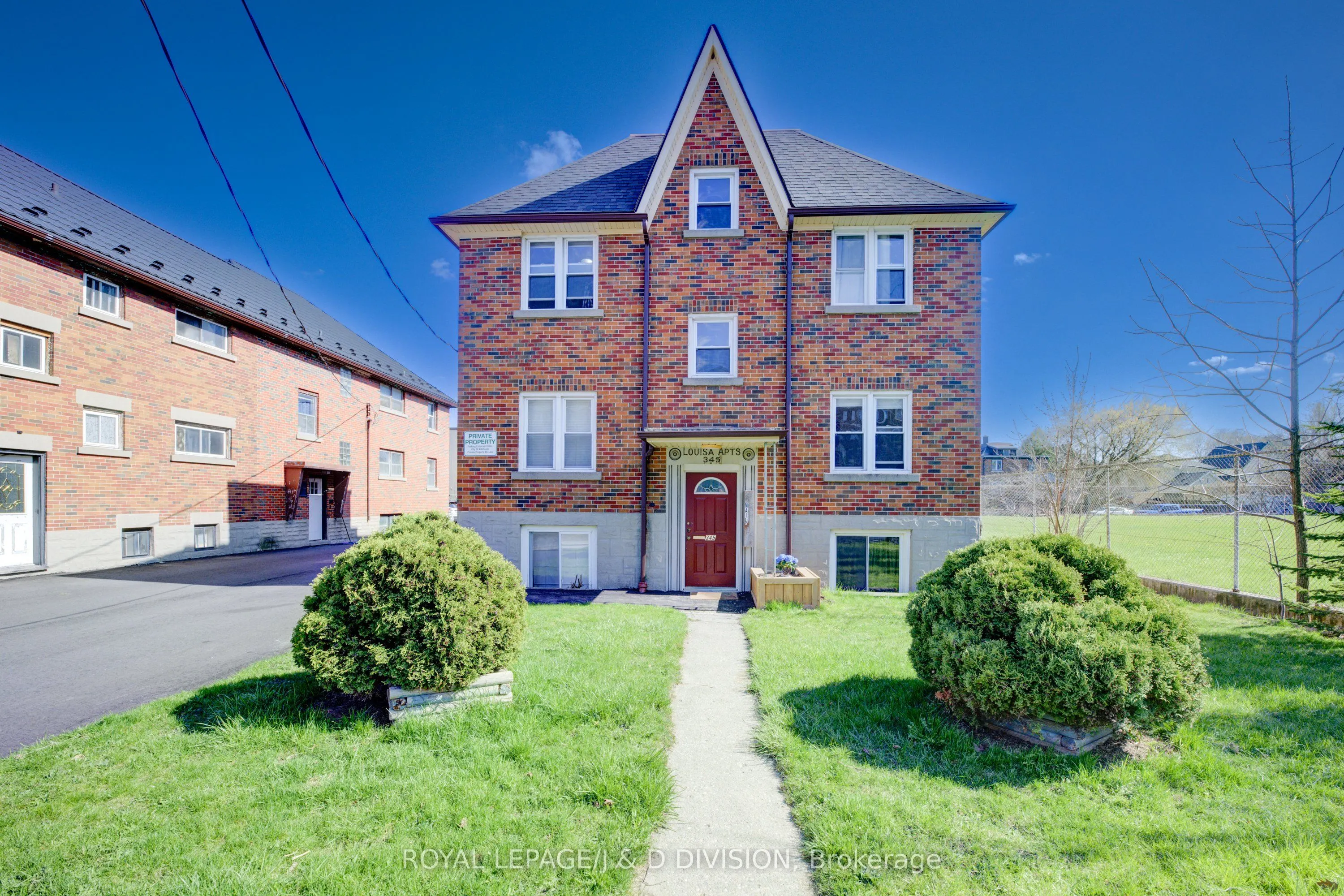 345 Louisa Street