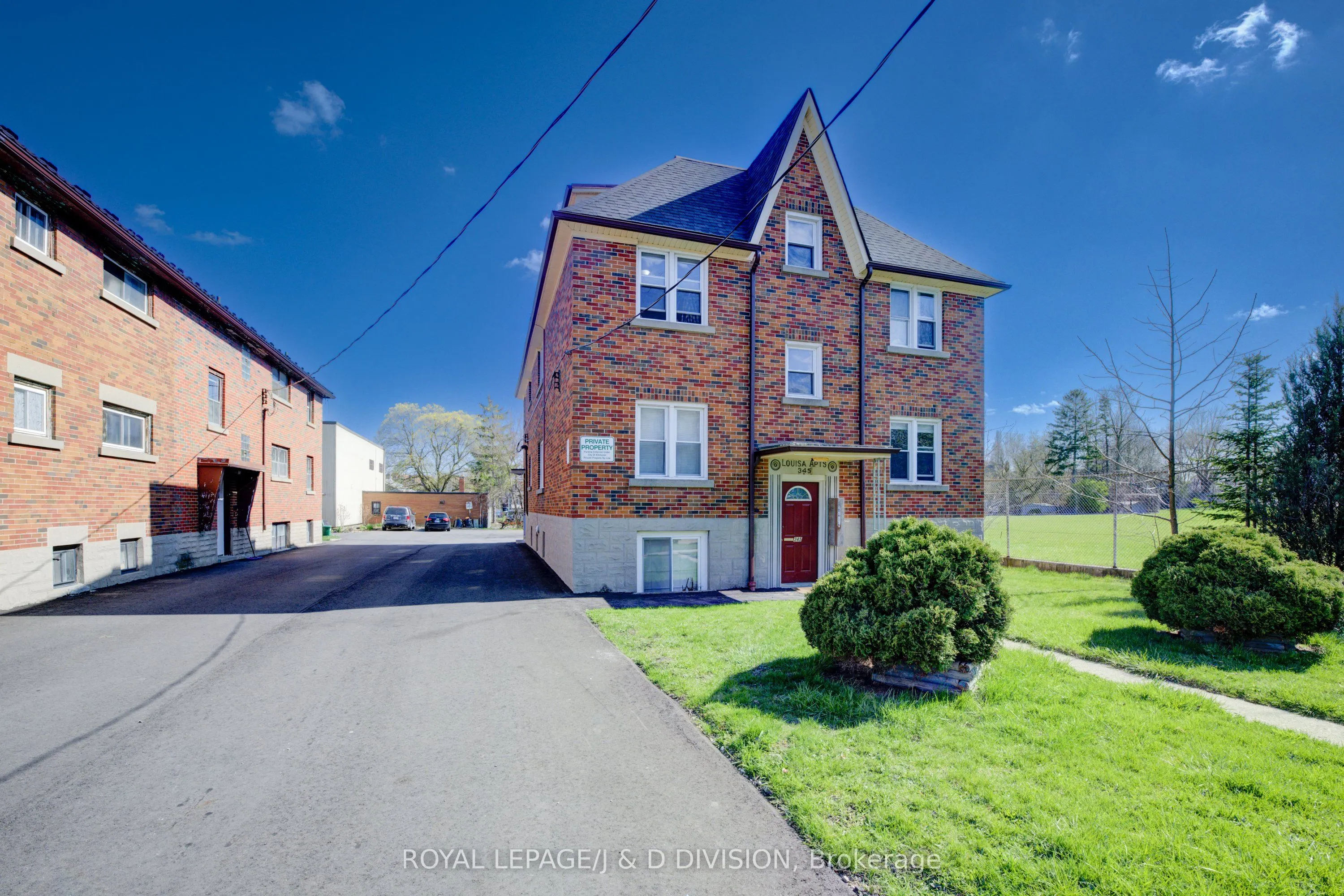 345 Louisa Street
