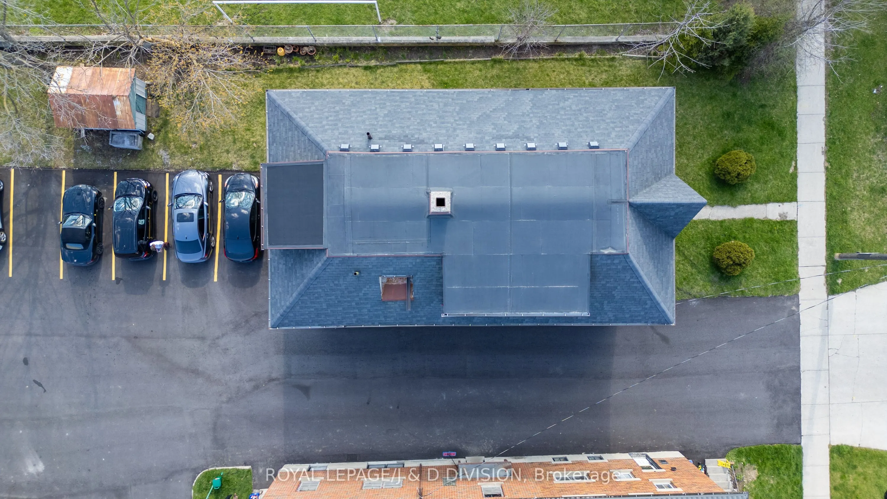 345 Louisa Street