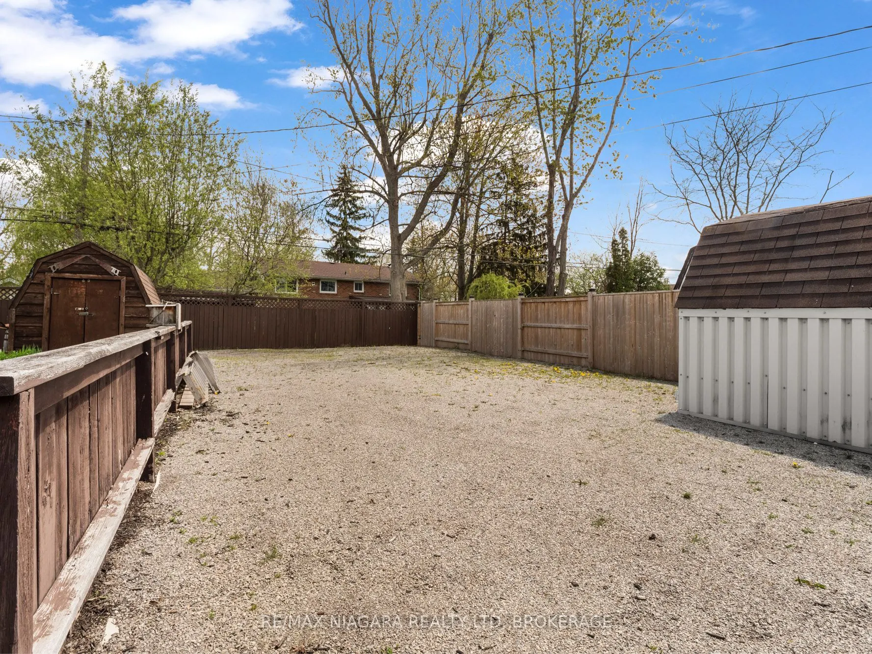606 Scott Avenue