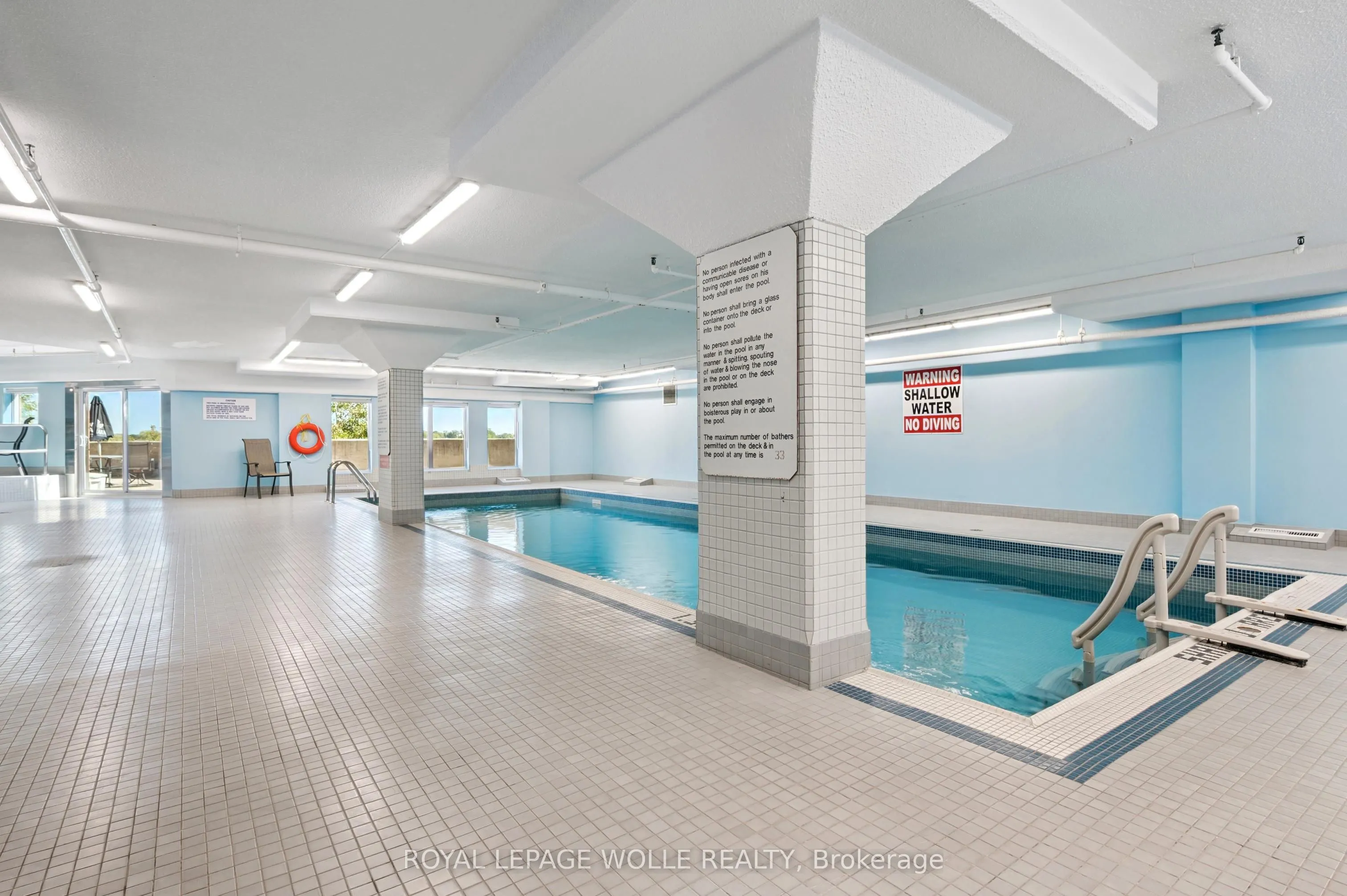237 King Street W, #703