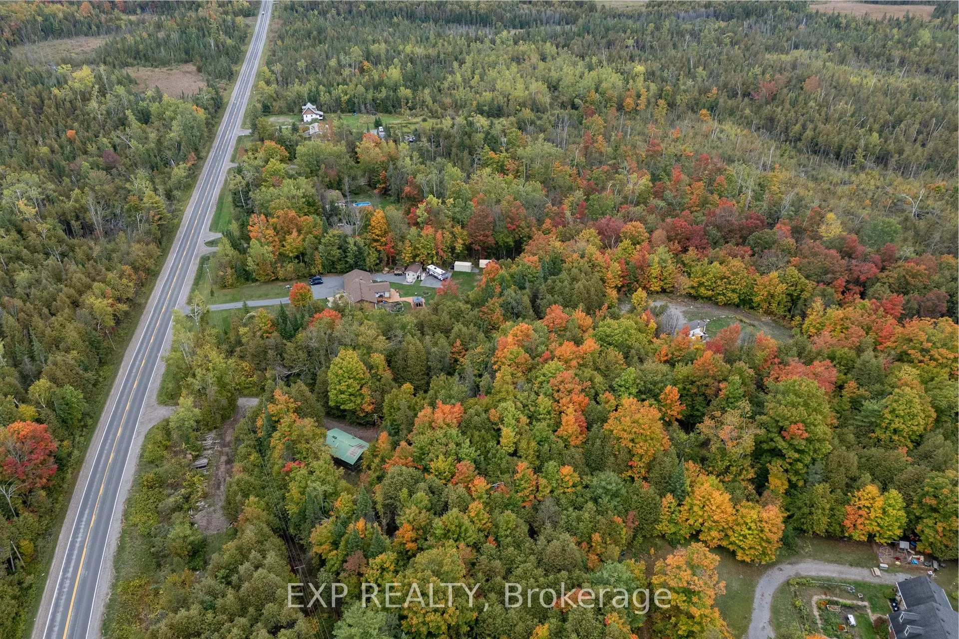 1083 County Rd 6 Road
