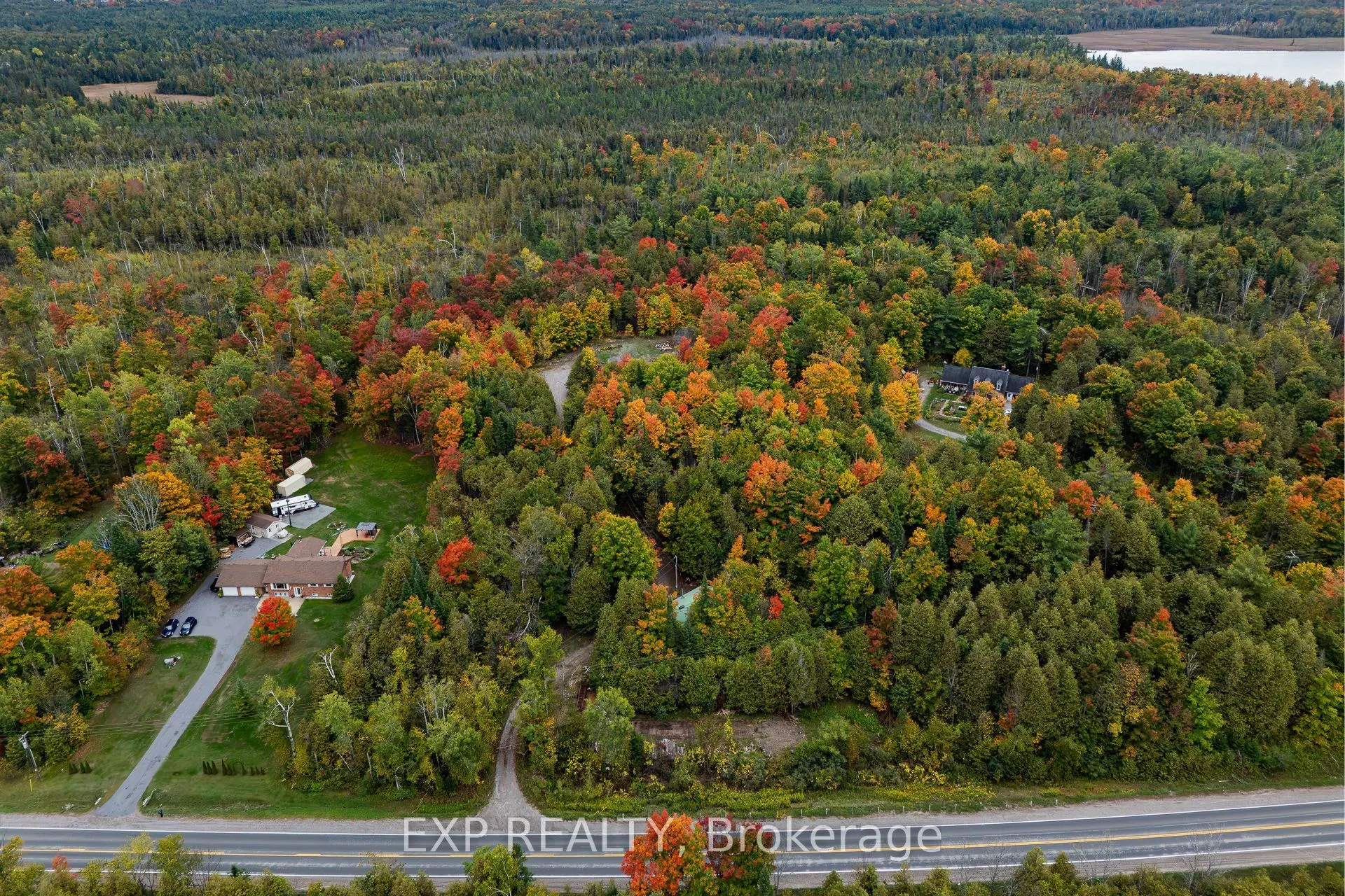 1083 County Rd 6 Road