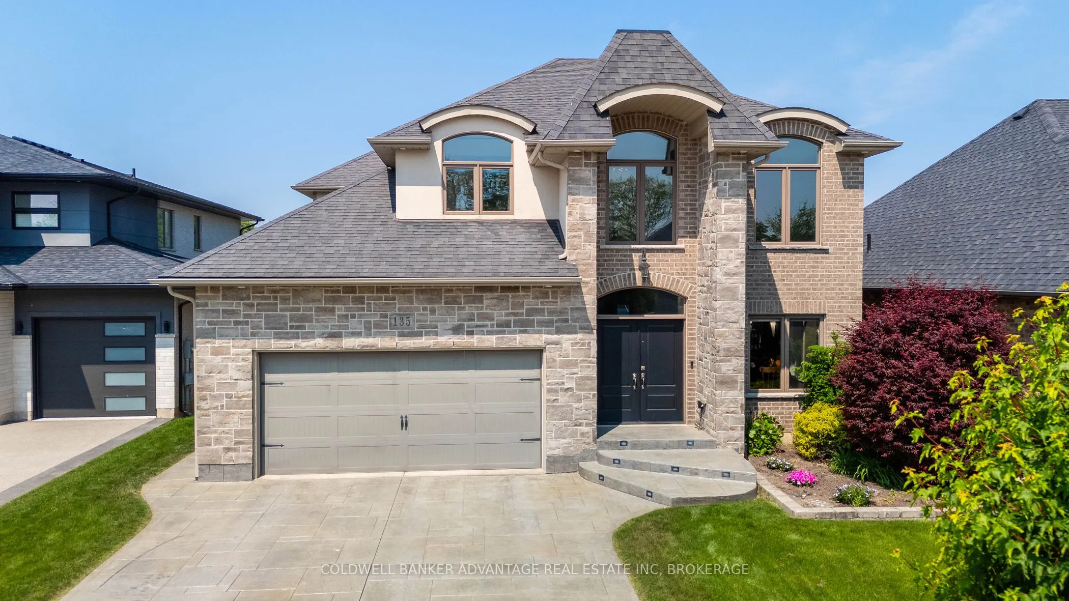 135 Forest Ridge Court