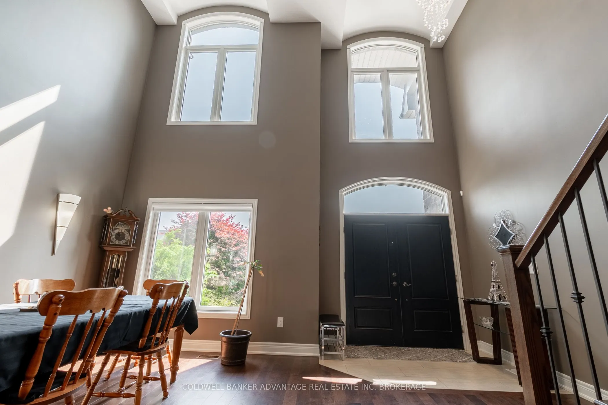 135 Forest Ridge Court
