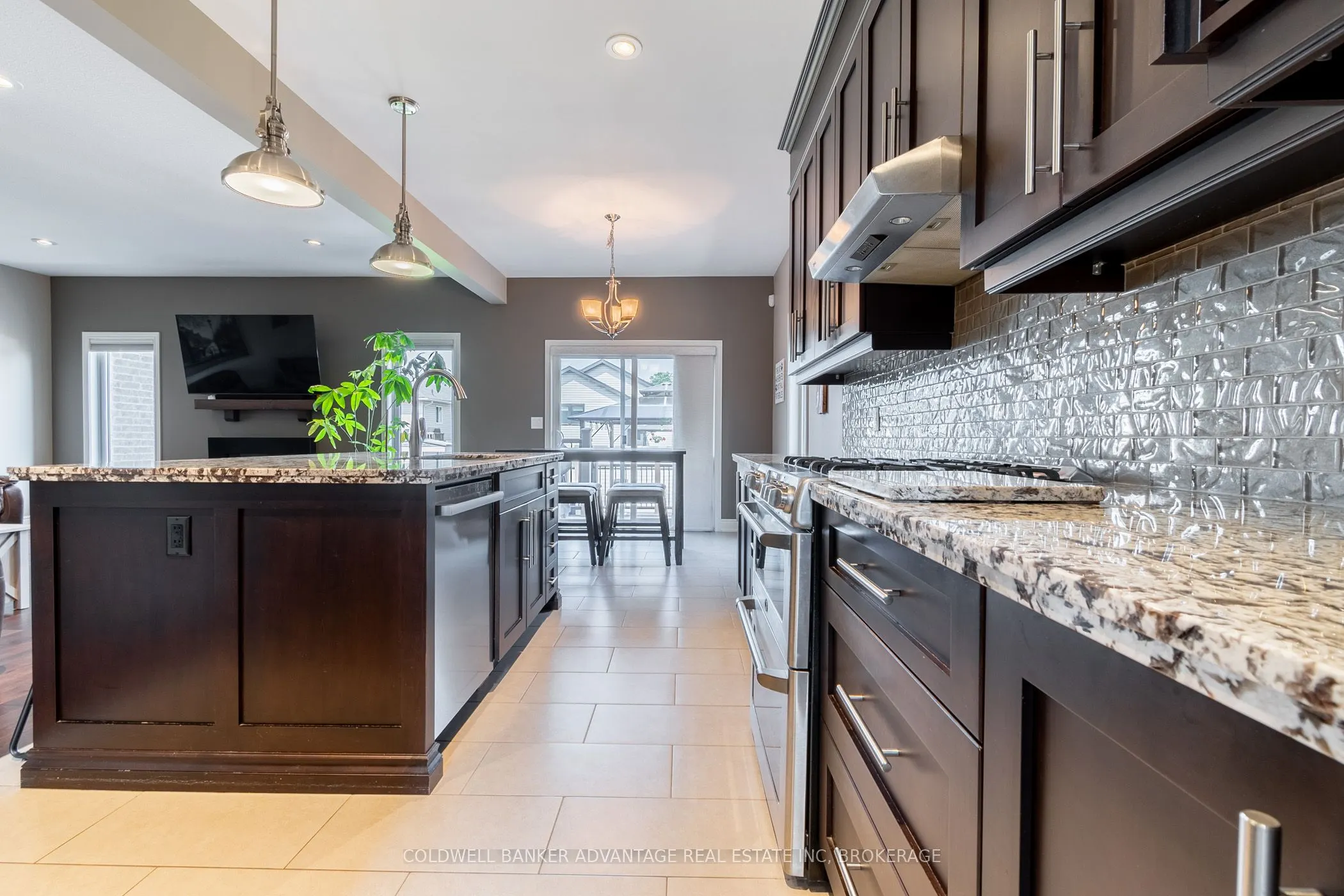 135 Forest Ridge Court