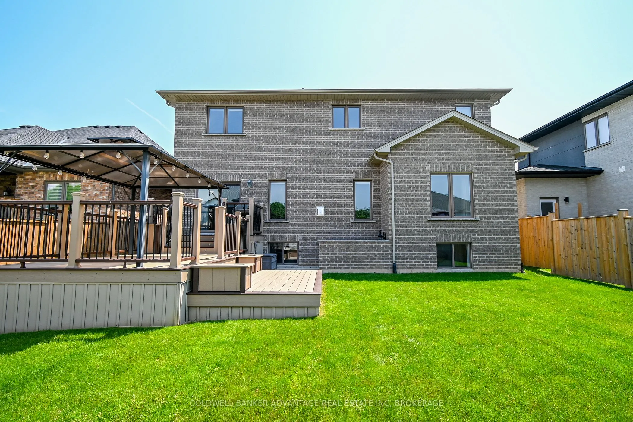 135 Forest Ridge Court