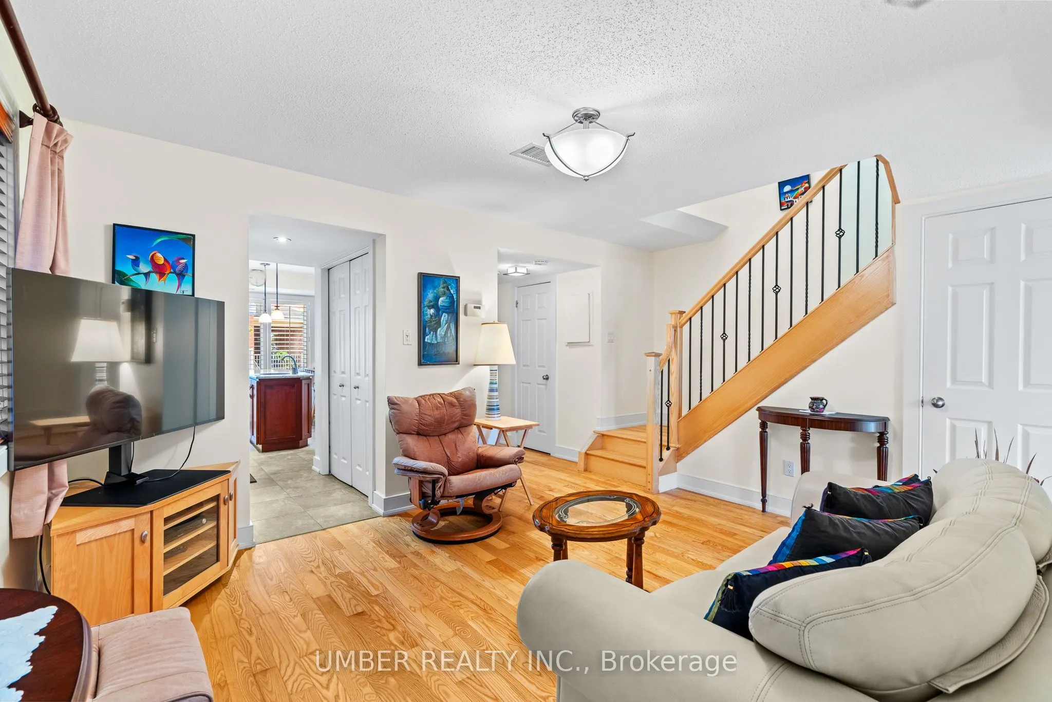250 Fountain Place, #122D