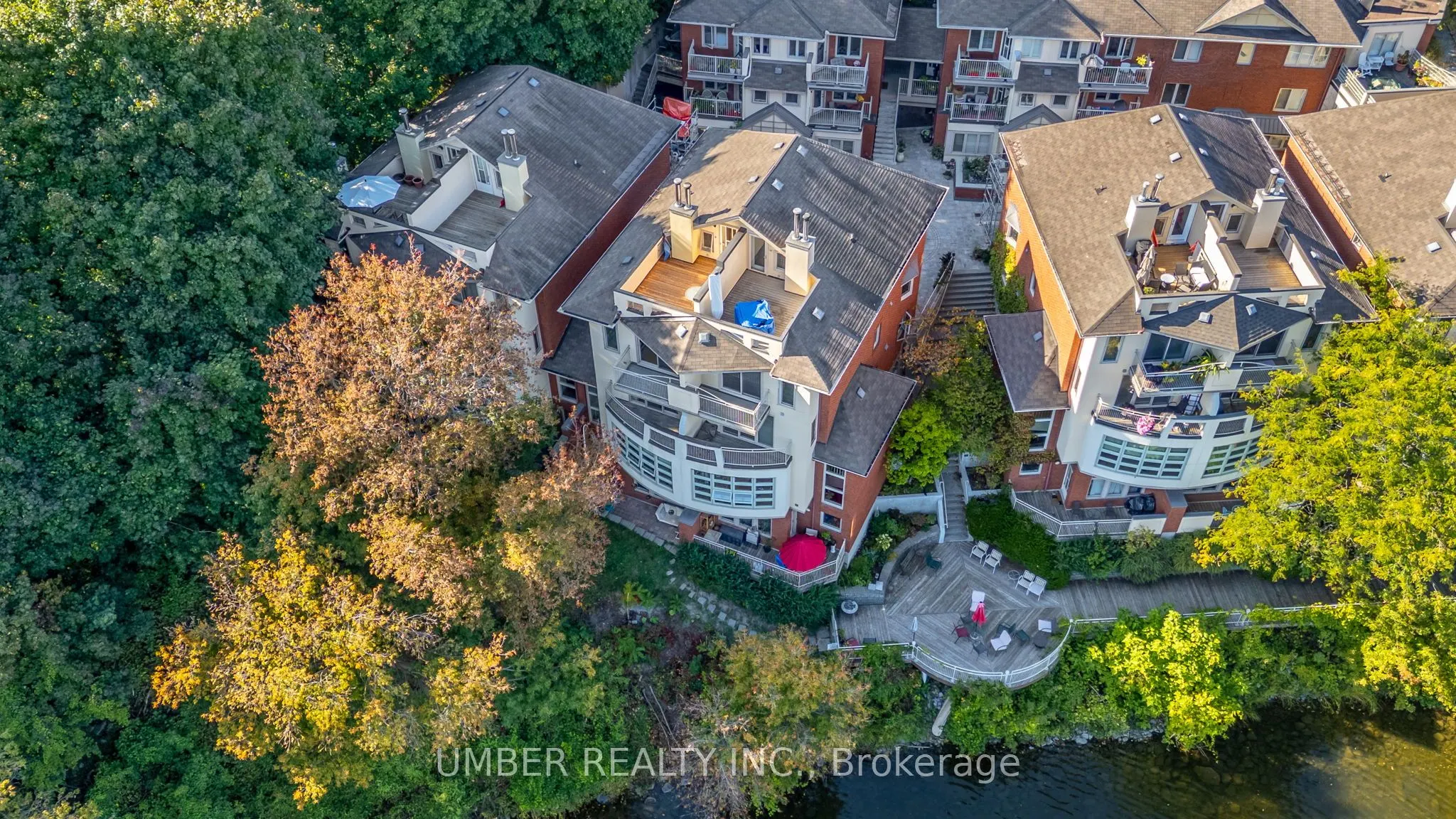 250 Fountain Place, #122D