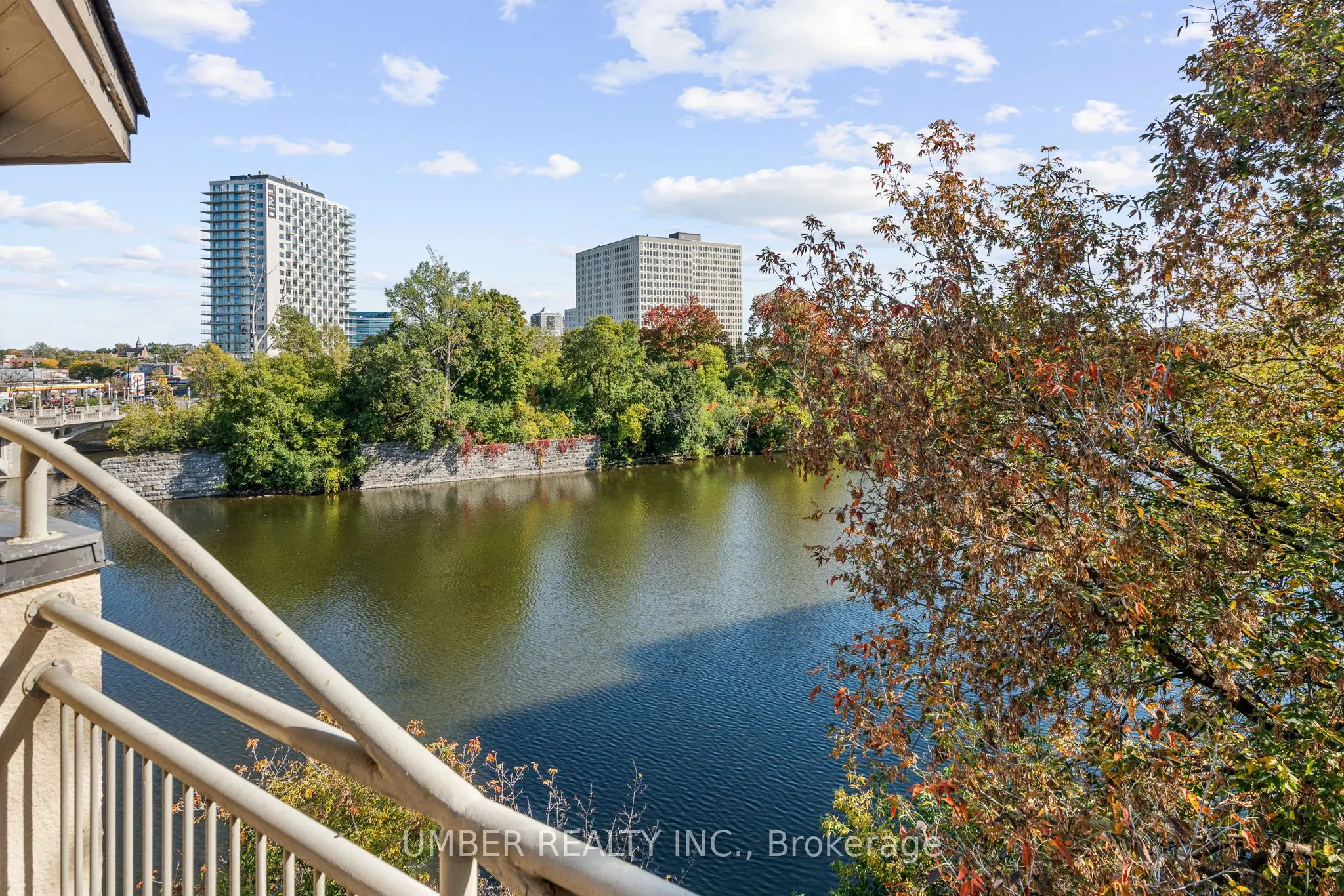 250 Fountain Place, #122D