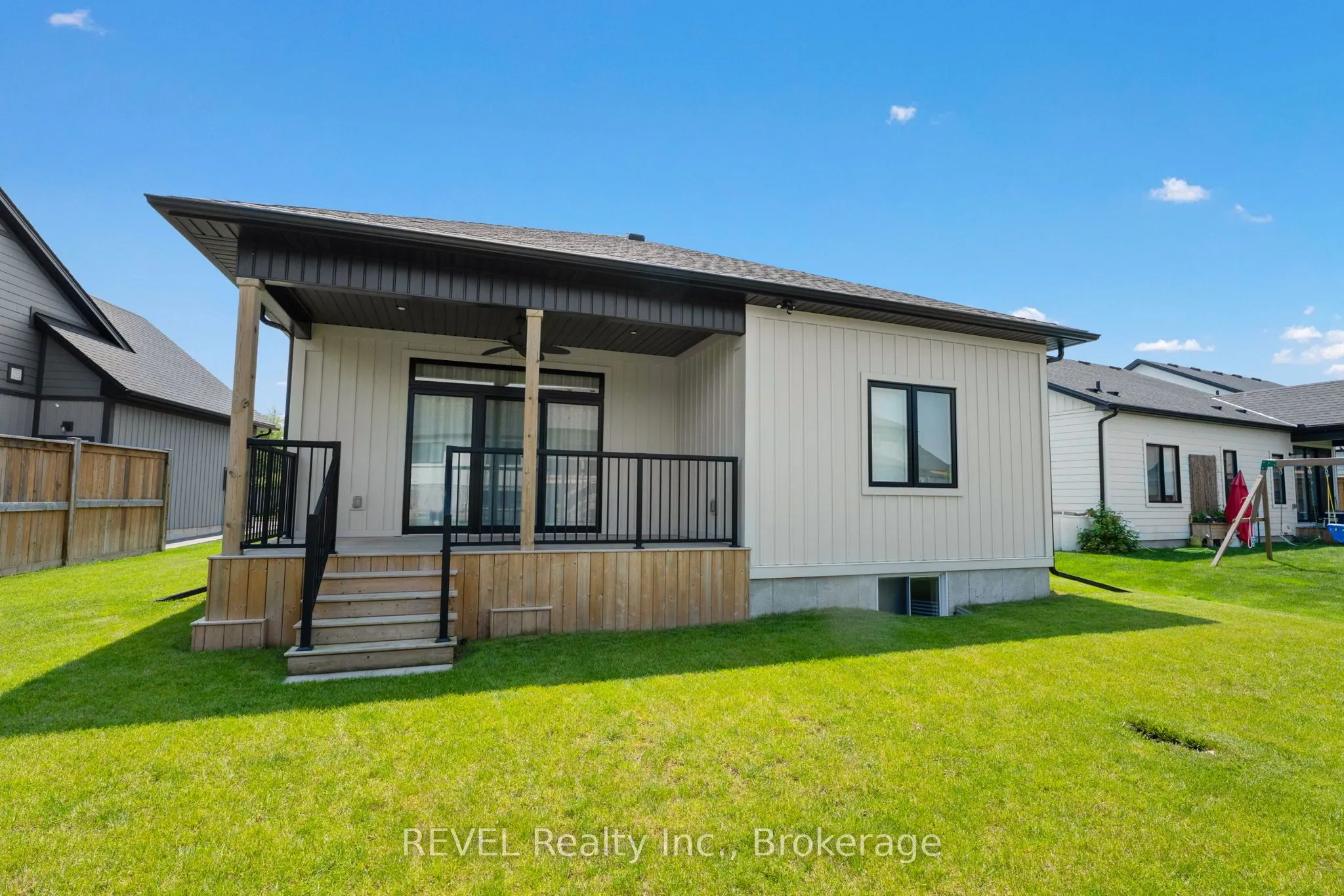 3532 Canfield Crescent