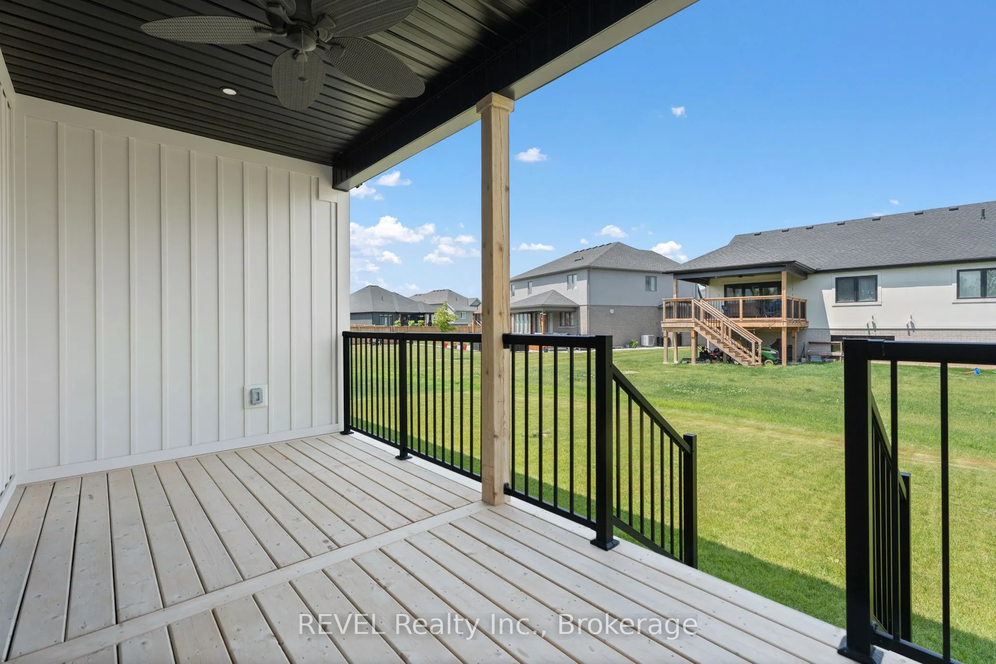 3532 Canfield Crescent