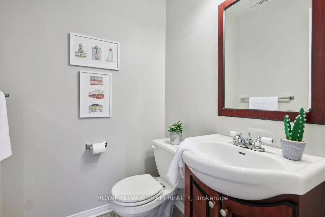 299 Nepean Street, #12