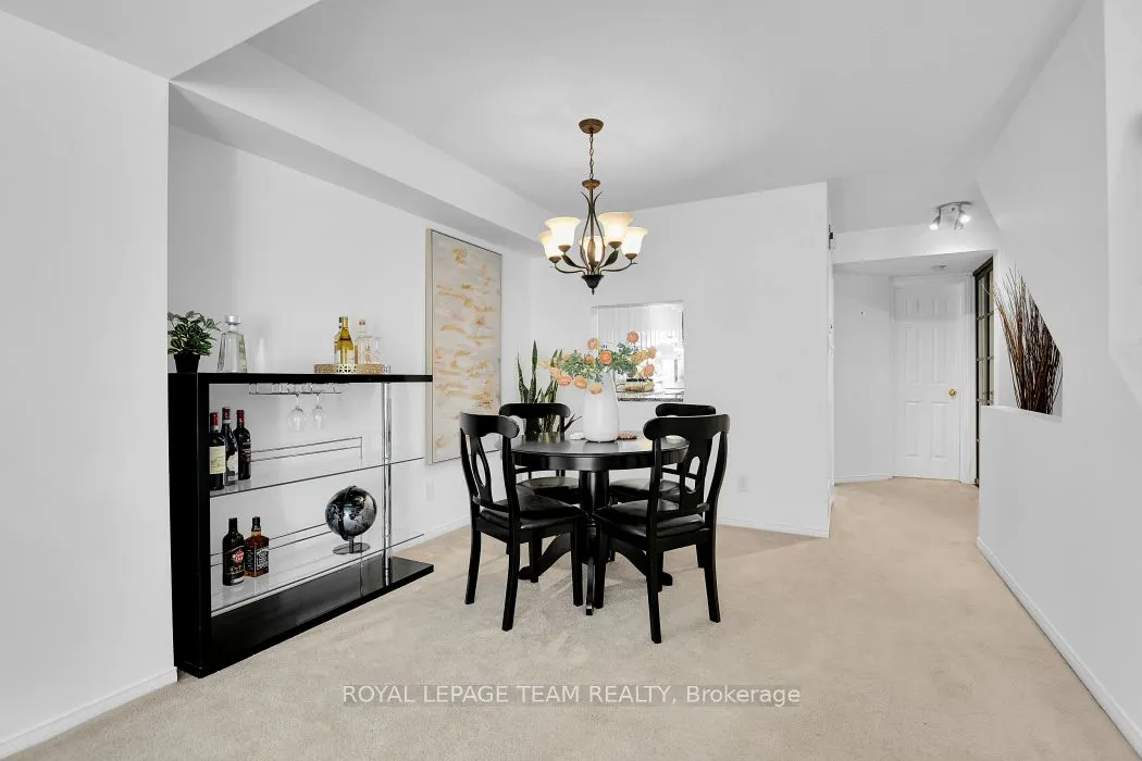 299 Nepean Street, #12