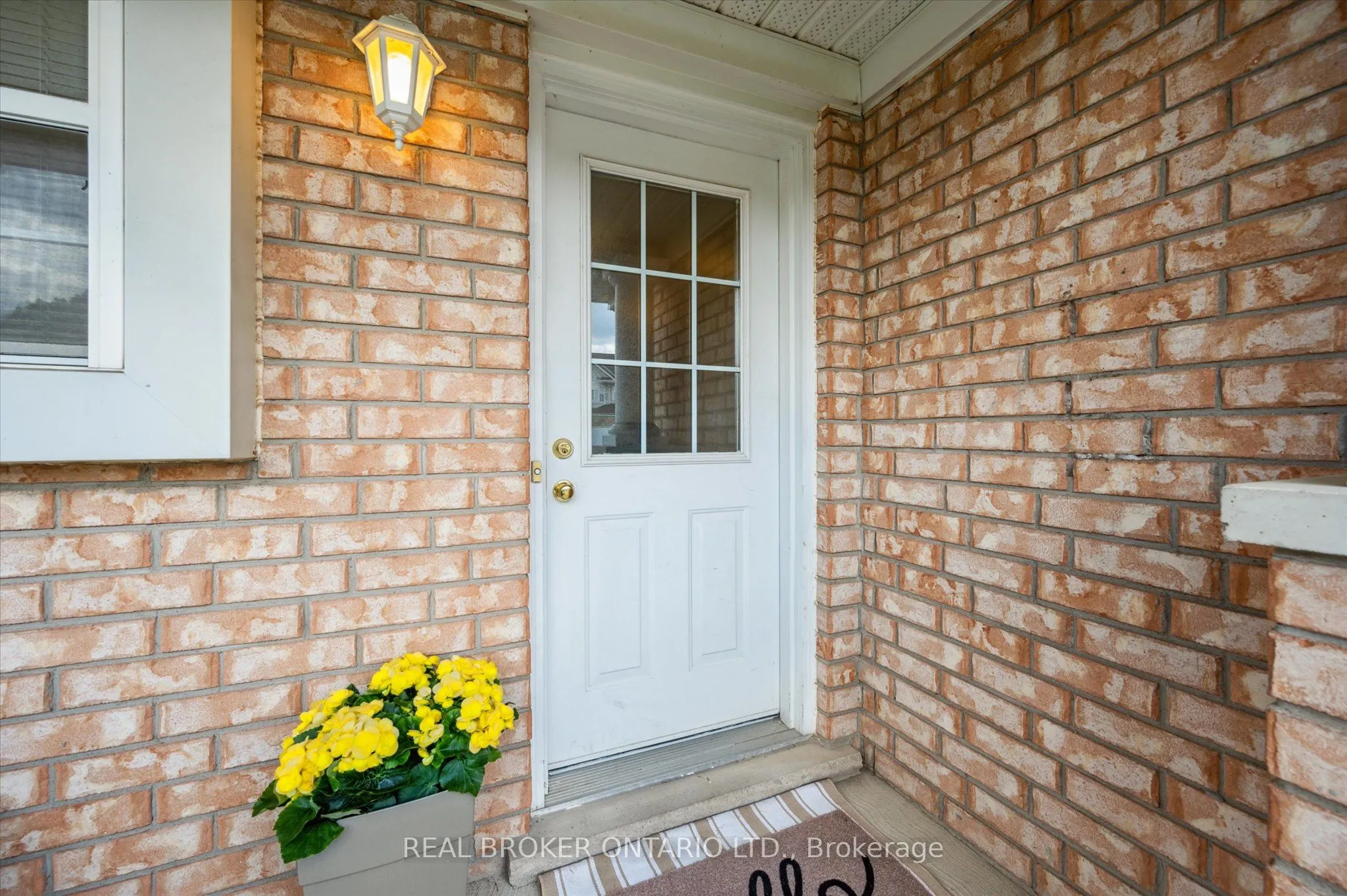 566 Bonavista Drive